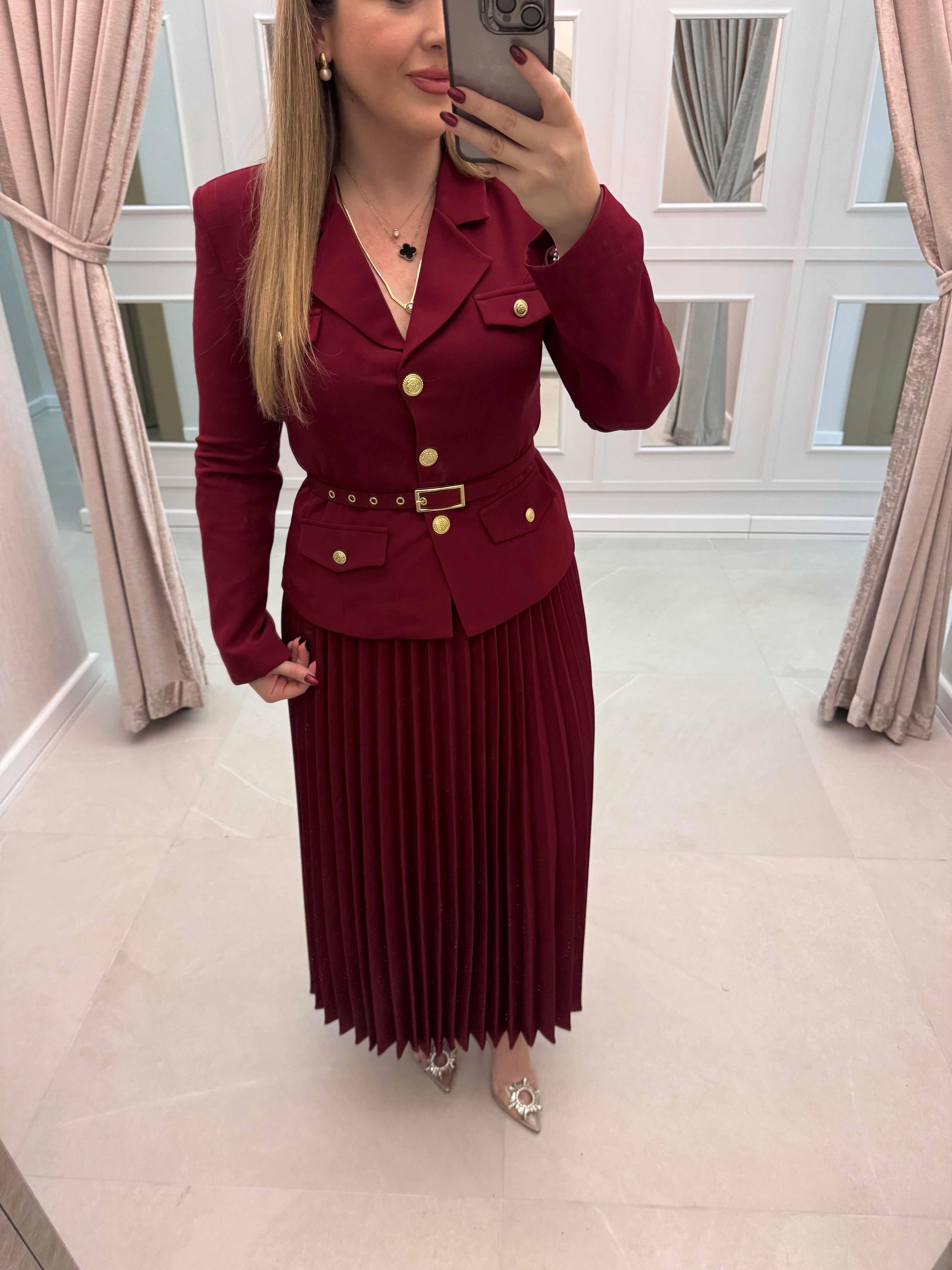 Faye Gold Detaylı Kemerli Ceket Ve Etek Takım Bordo