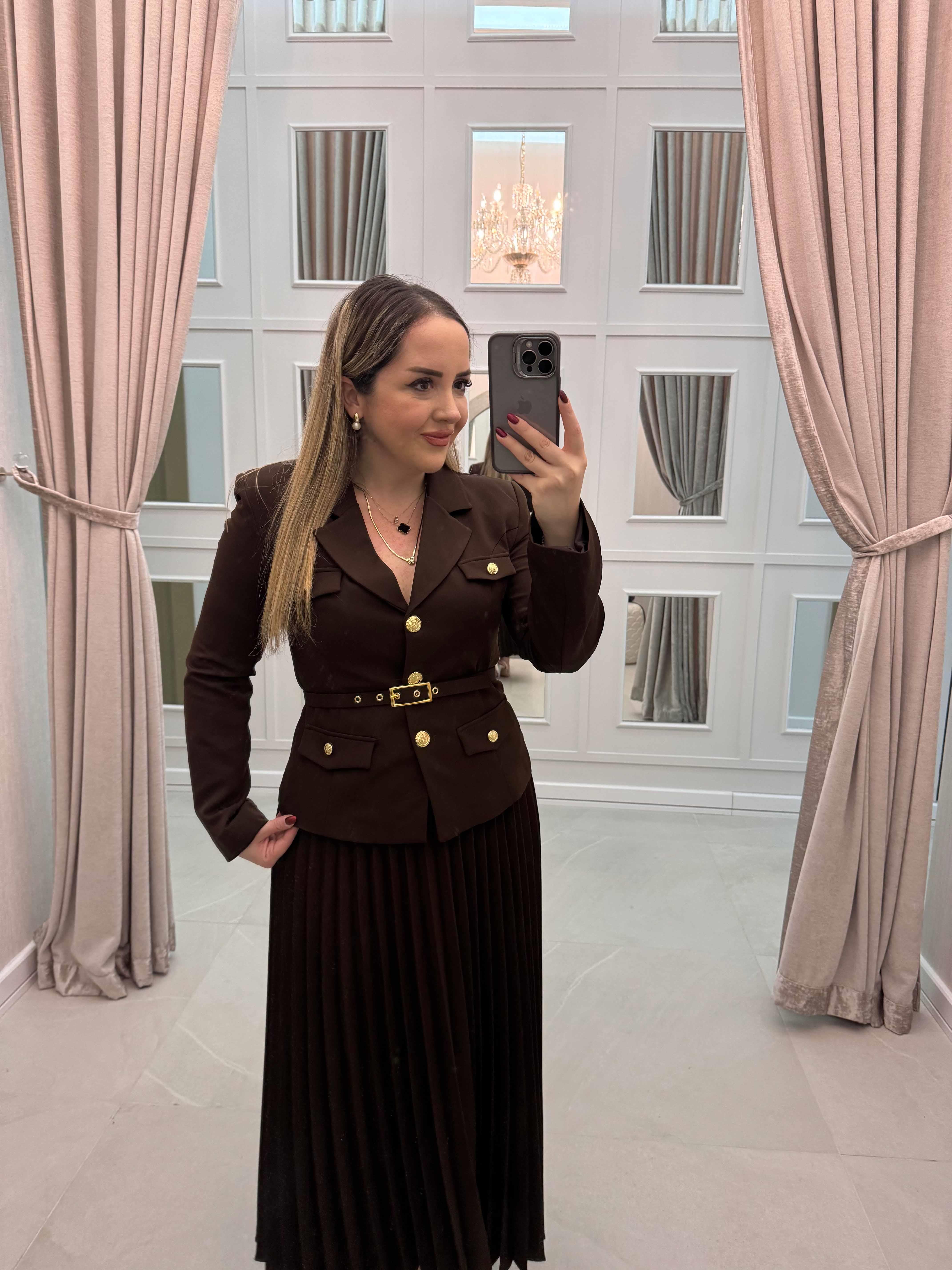 Faye Gold Detaylı Kemerli Ceket Ve Etek Takım Acı Kahve