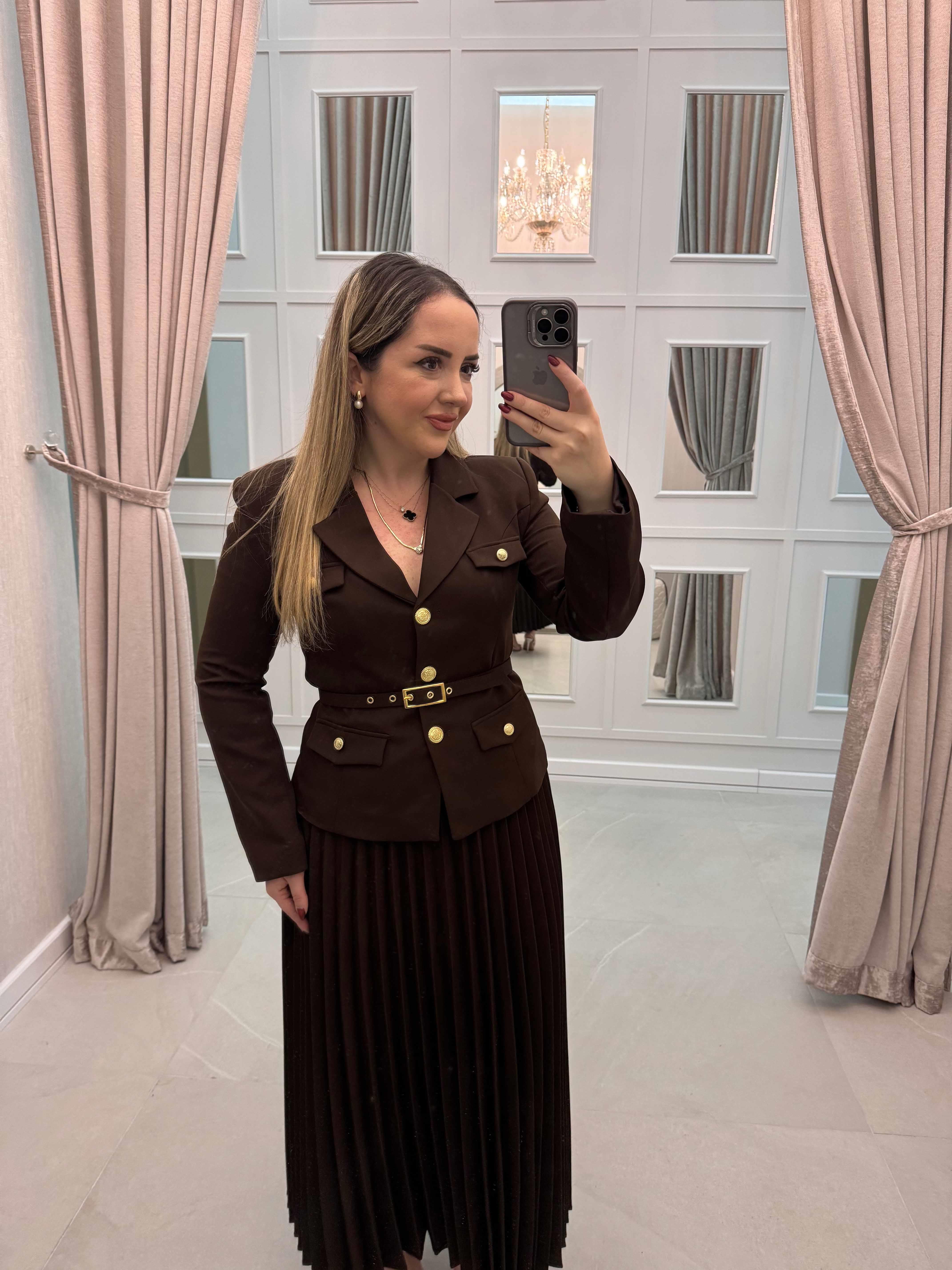 Faye Gold Detaylı Kemerli Ceket Ve Etek Takım Acı Kahve