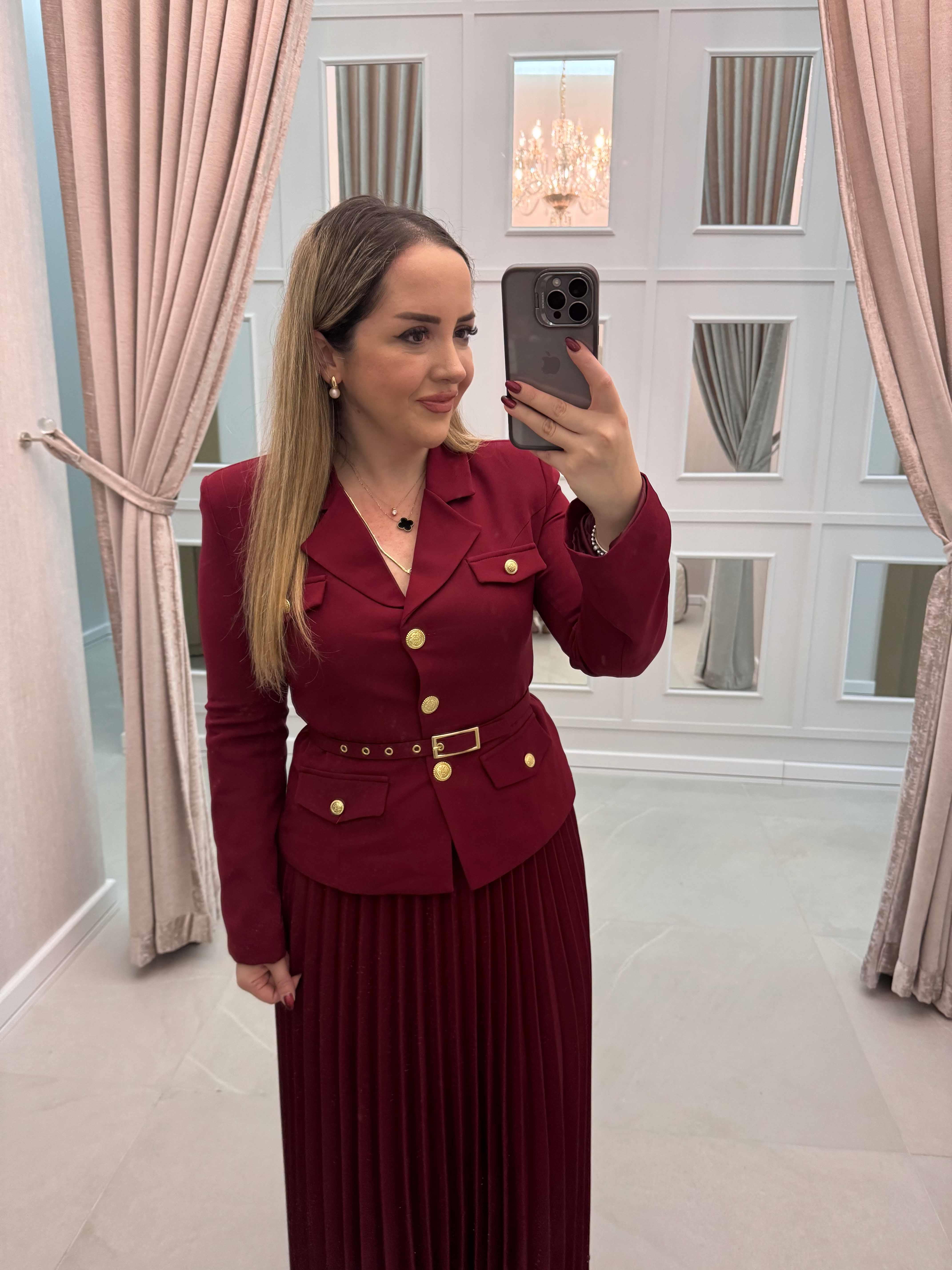 Faye Gold Detaylı Kemerli Ceket Ve Etek Takım Bordo