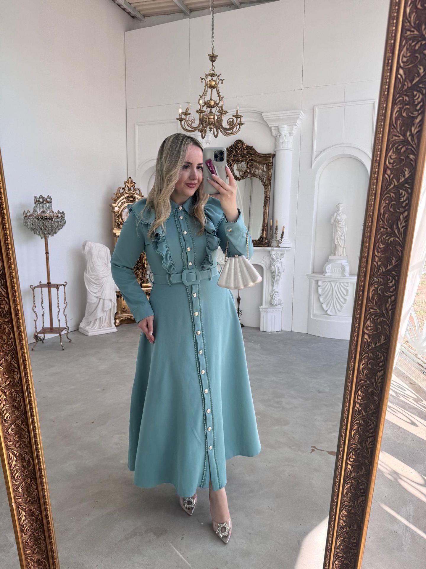 FİRFİR DANTEL DETAYLI KEMERLİ ELBİSE MİNT YEŞİL