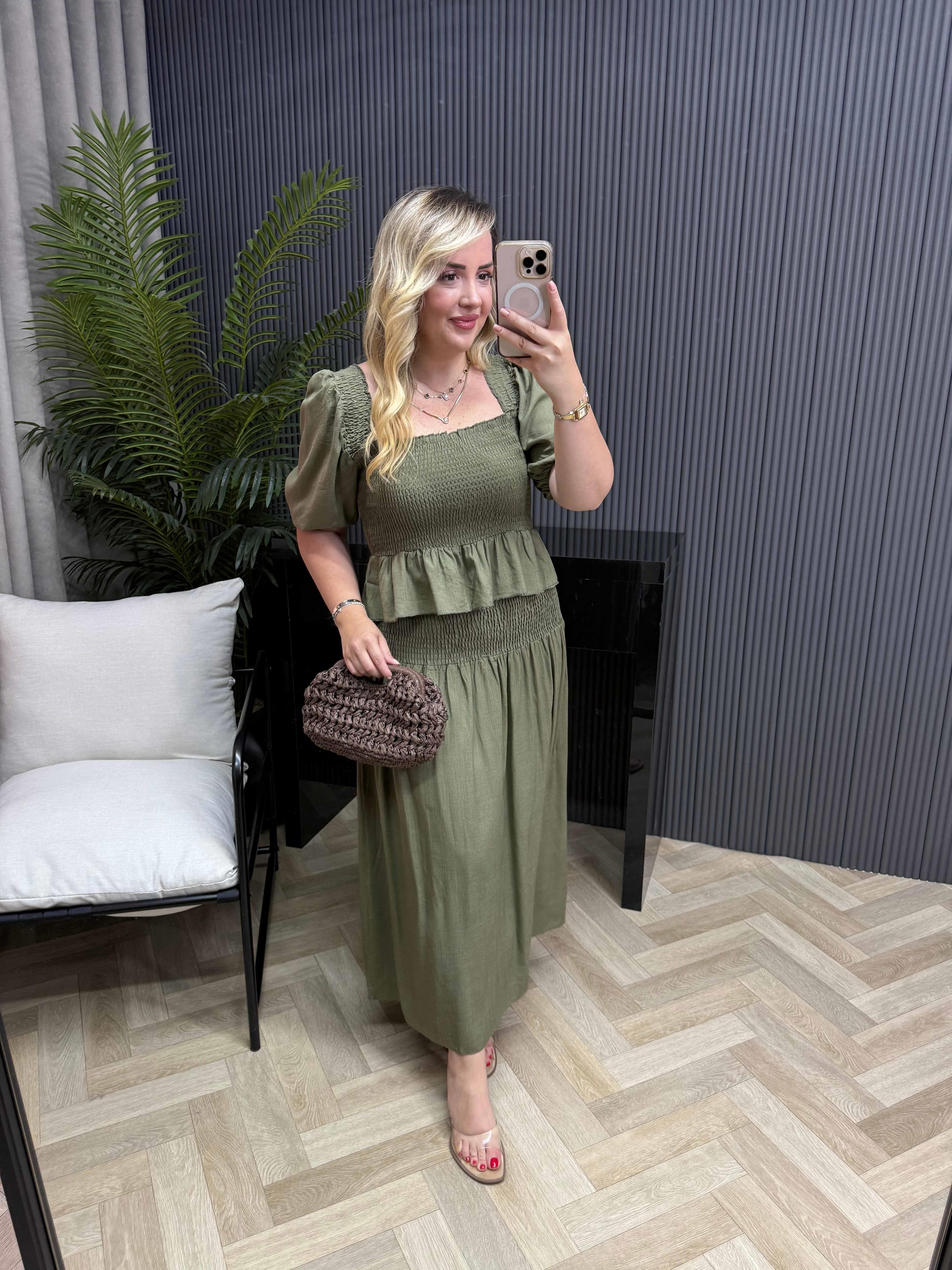 Gipeli Etekli Keten Takım Haki