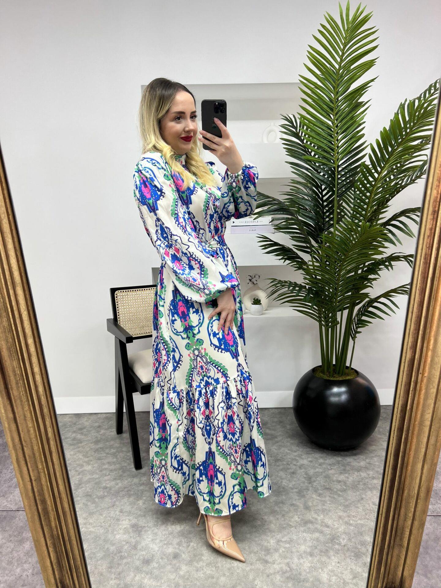 HELEN MODEL İPEK SATEN MAVİ DESENLİ ELBİSE