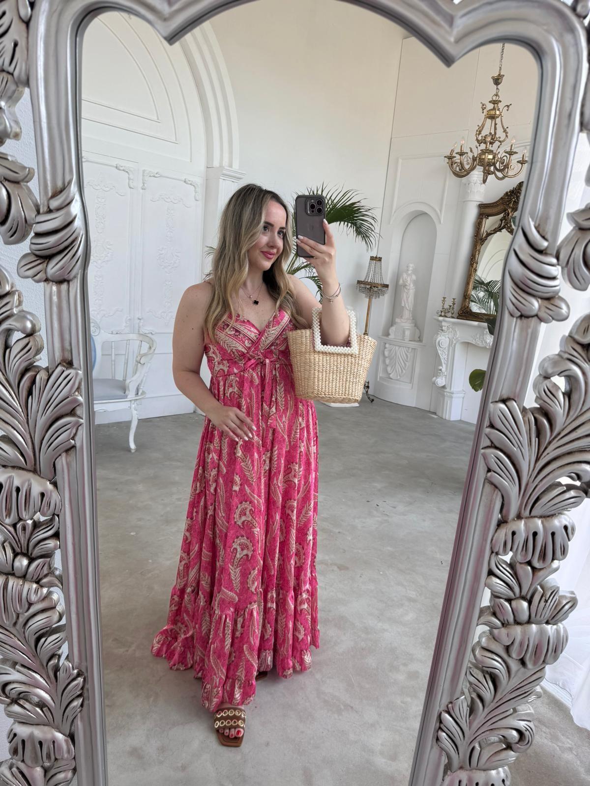 İPEK SATEN ASKILI TASARIM ELBİSE PEMBE