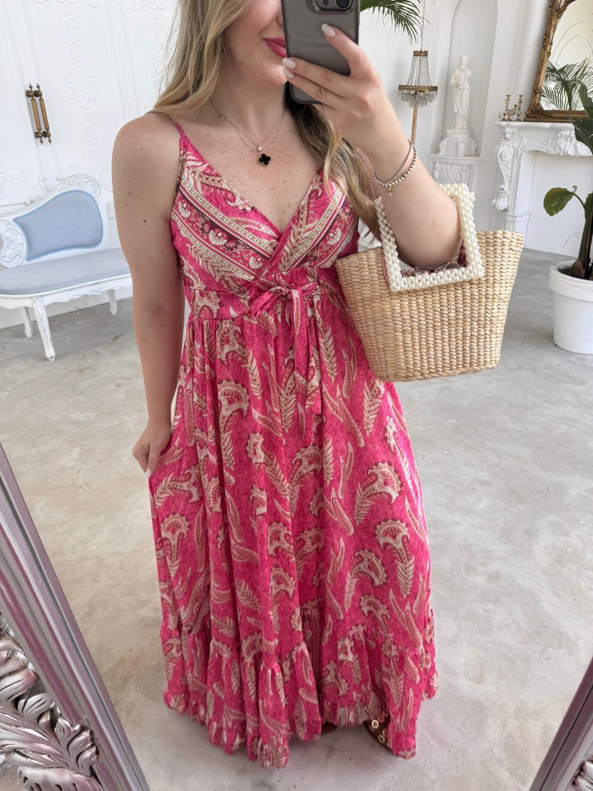 İPEK SATEN ASKILI TASARIM ELBİSE PEMBE