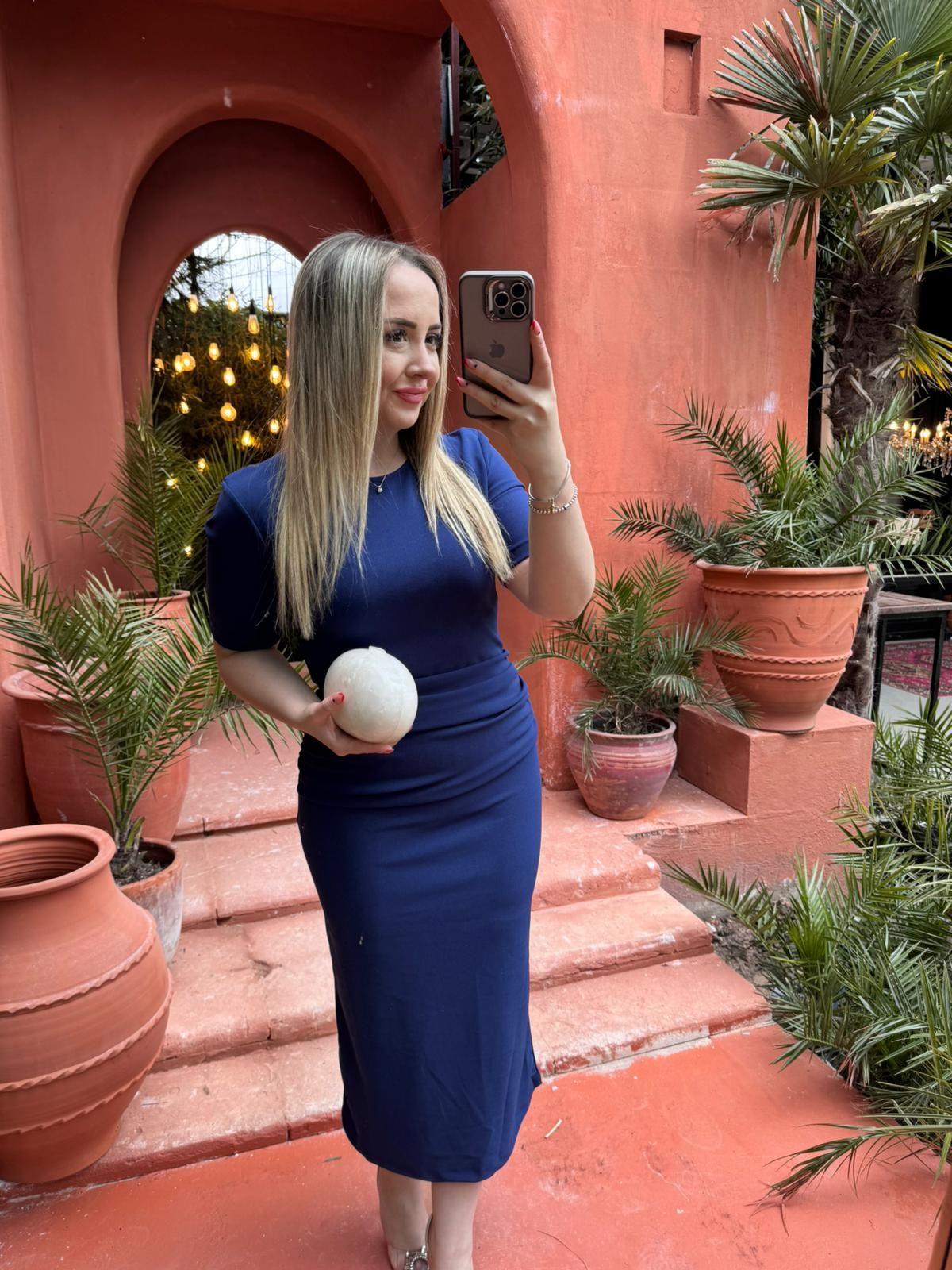 KISA KOLLU ORJ MARKA MODEL LACİVERT ELBİSE