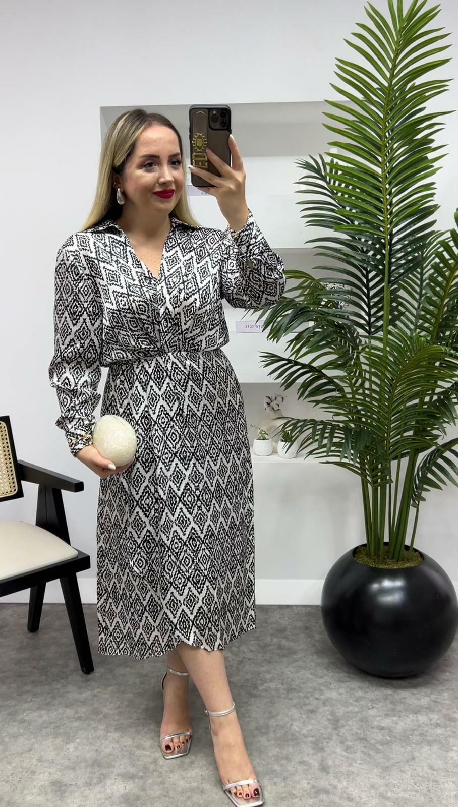 KRUVAZE MODEL İPEK SATEN SİYAH BEYAZ ELBİSE