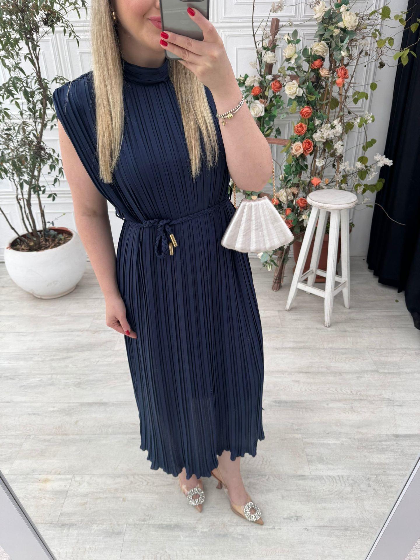 LİNA PİLİSE ÖRGÜ KEMERLİ ELBİSE LACİVERT