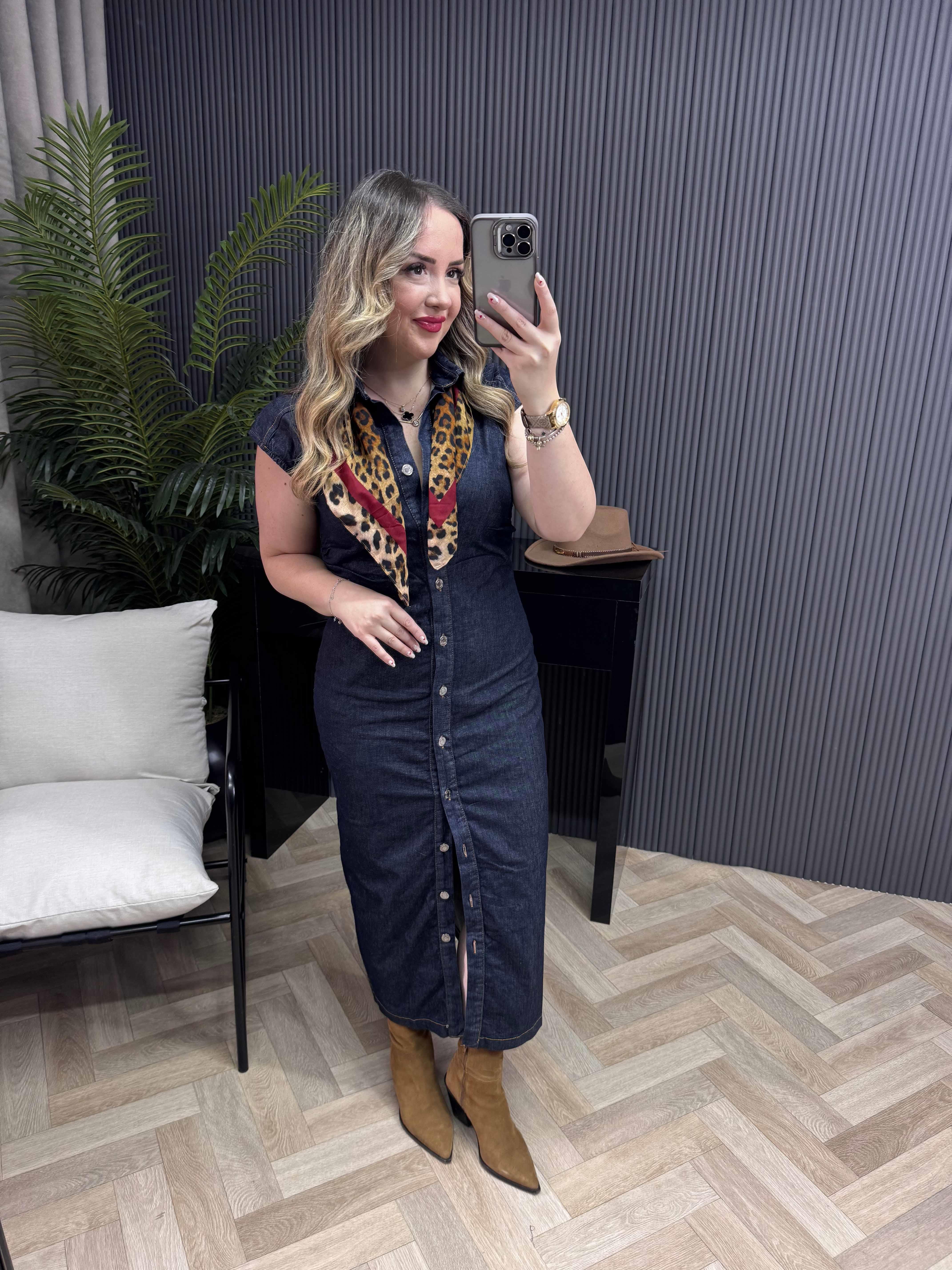 Marka Model Drapeli Denim Elbise