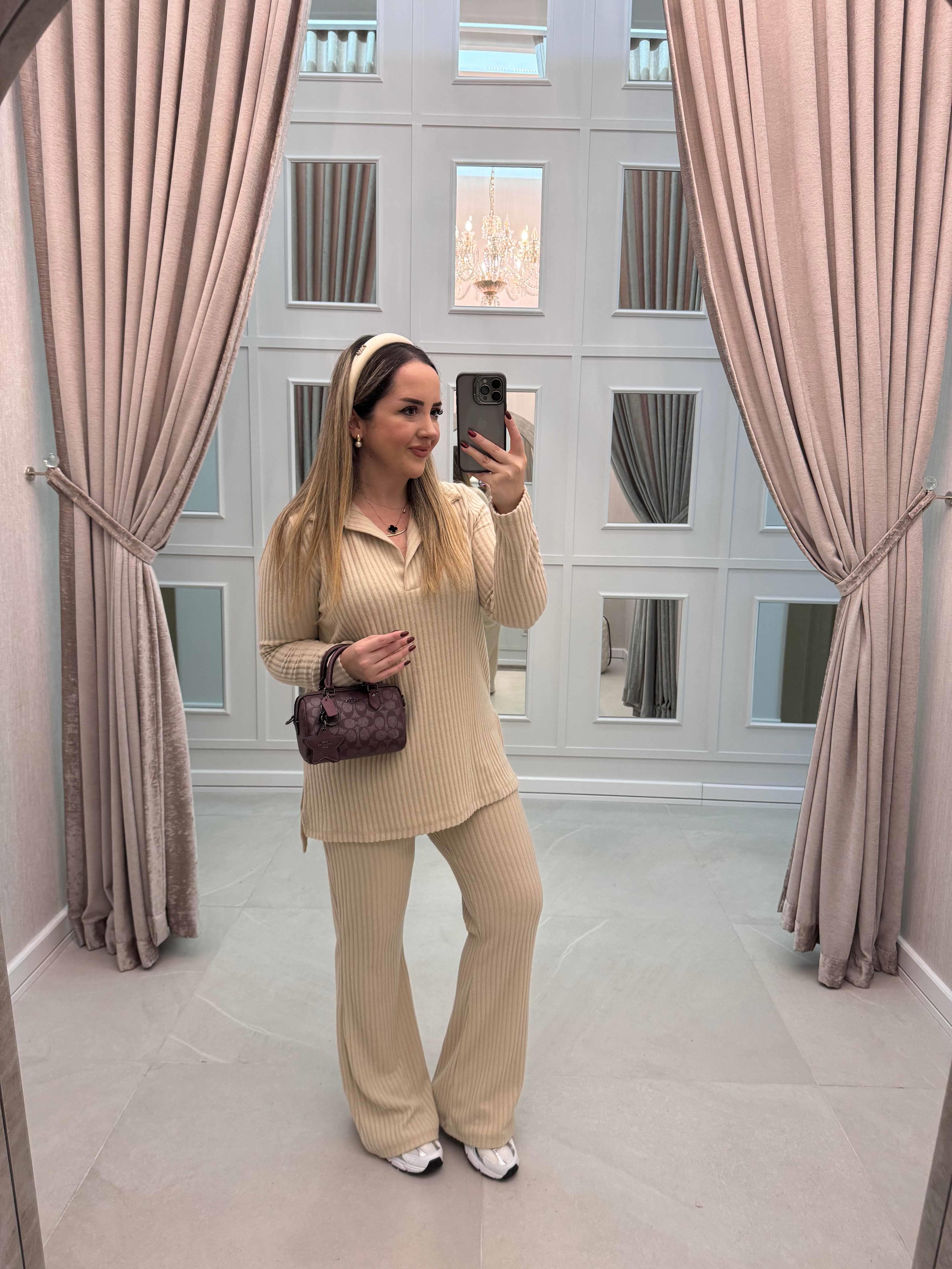 Milan Yumoş Özel Üretim Polo Yaka Takım Ekru