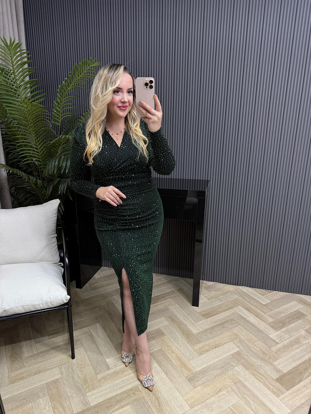 Milly Vatkalı Drapeli Özel Kumaş Taşlı Elbise Zümrüt