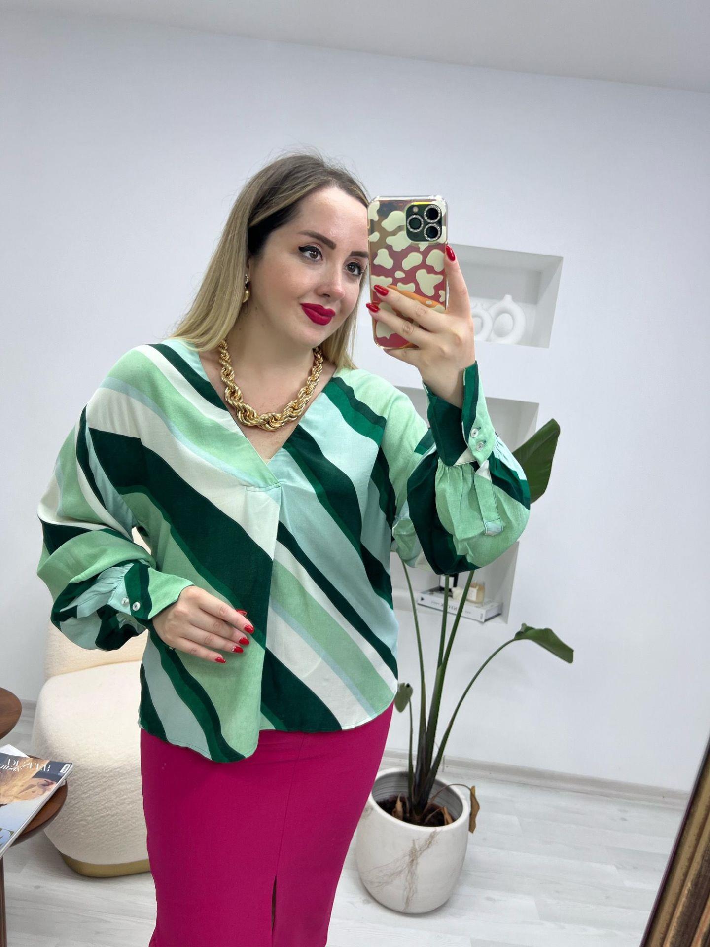 MNG YEŞİL DESENLİ GÖMLEK