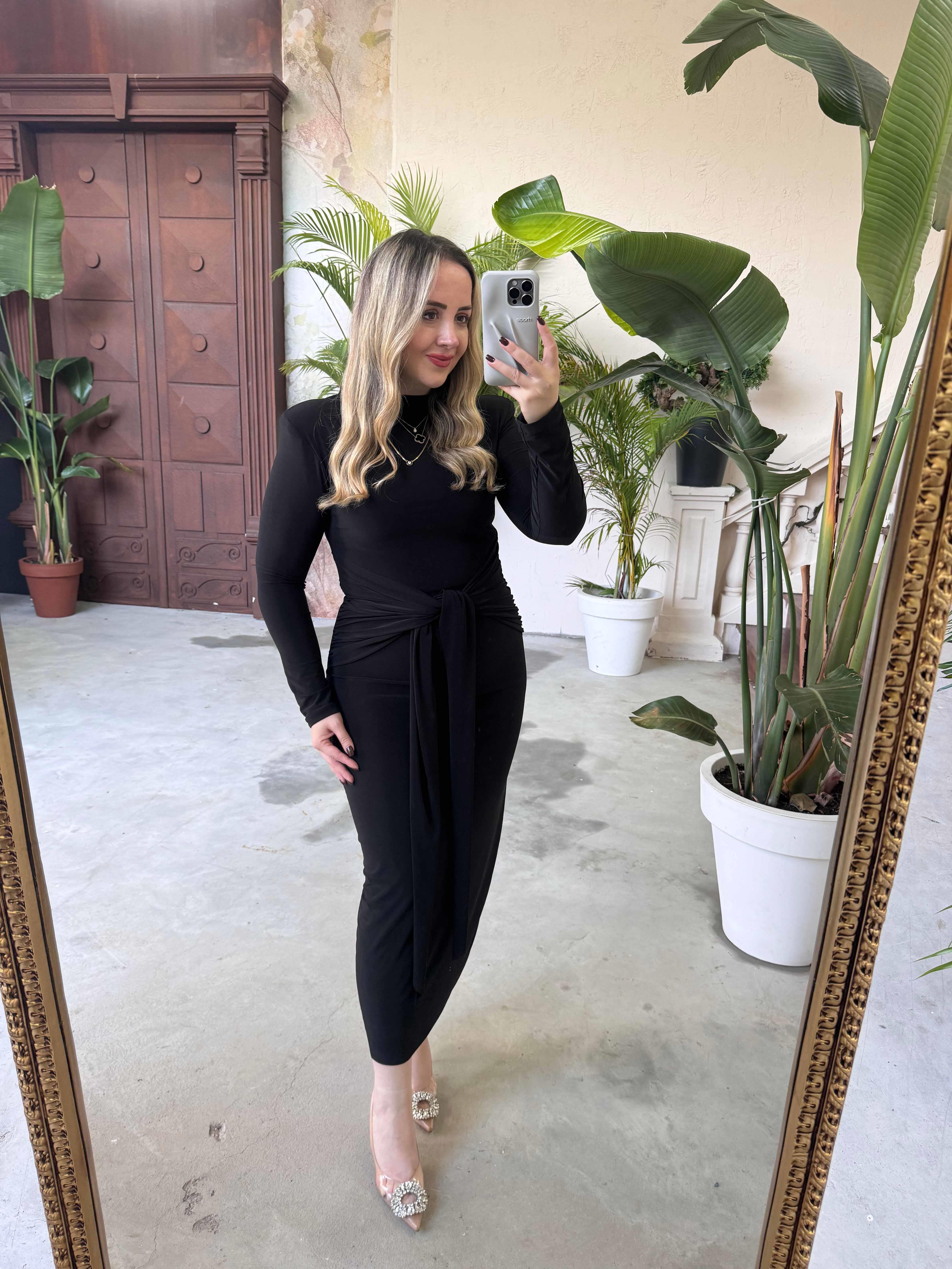 Nora Vatkalı Önü Bağlamalı İthal Candy Elbise Siyah