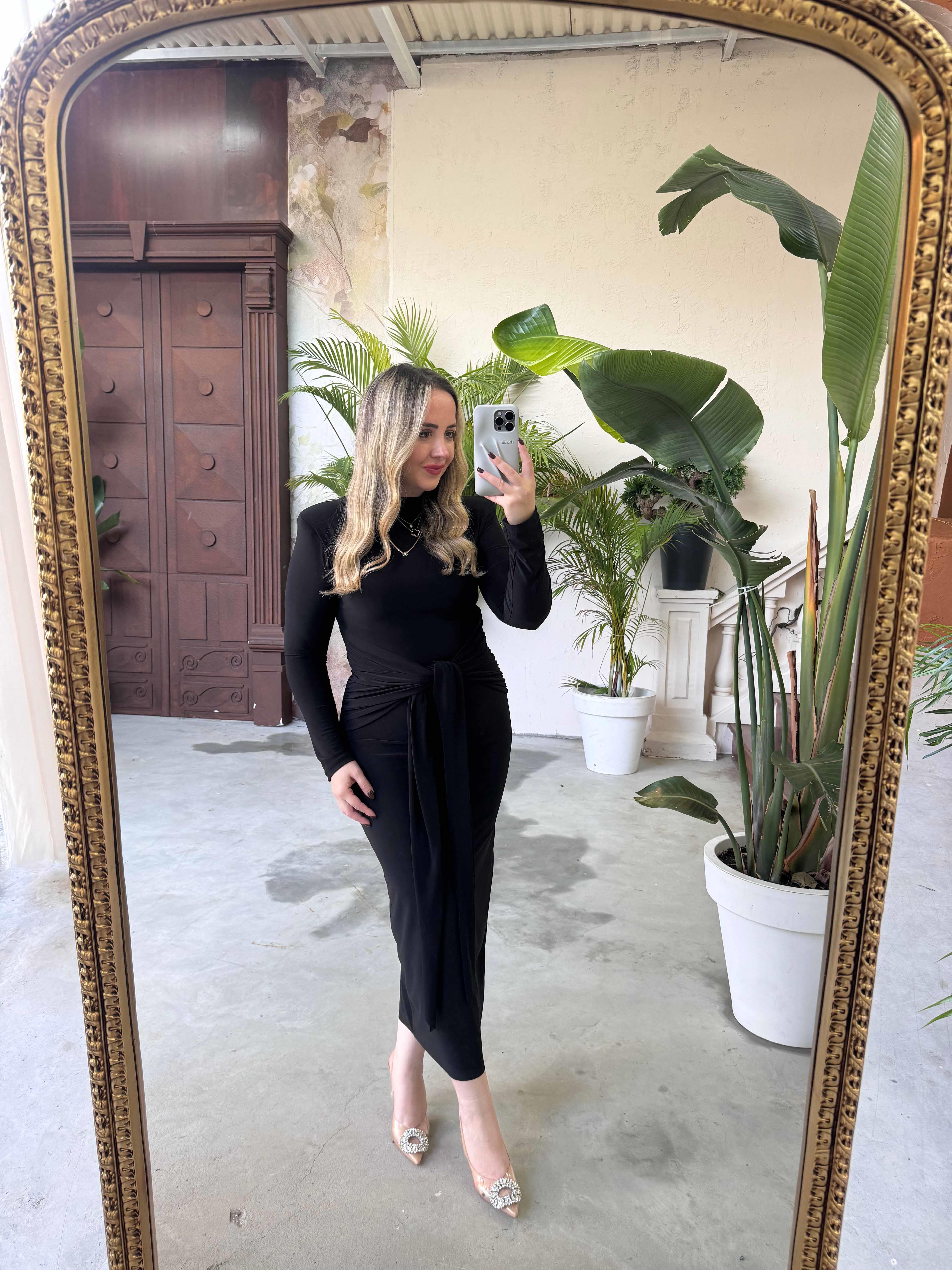 Nora Vatkalı Önü Bağlamalı İthal Candy Elbise Siyah