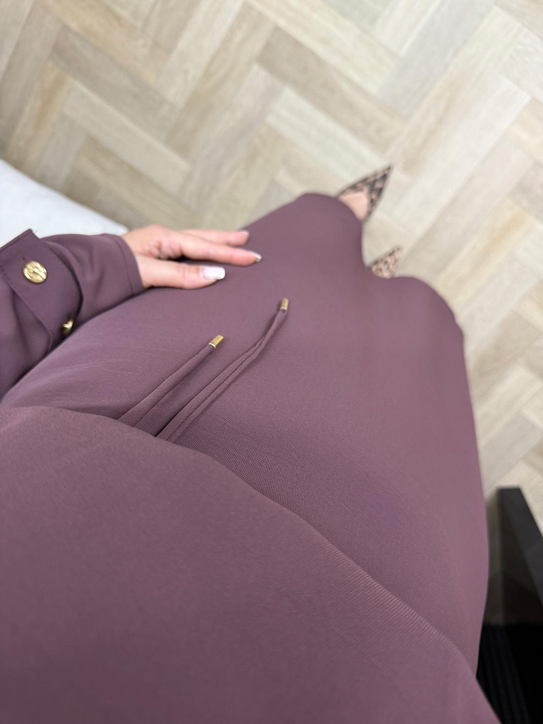 Noren Gold Detaylı Kuşaklı Tasarım Elbise Açık Mürdüm