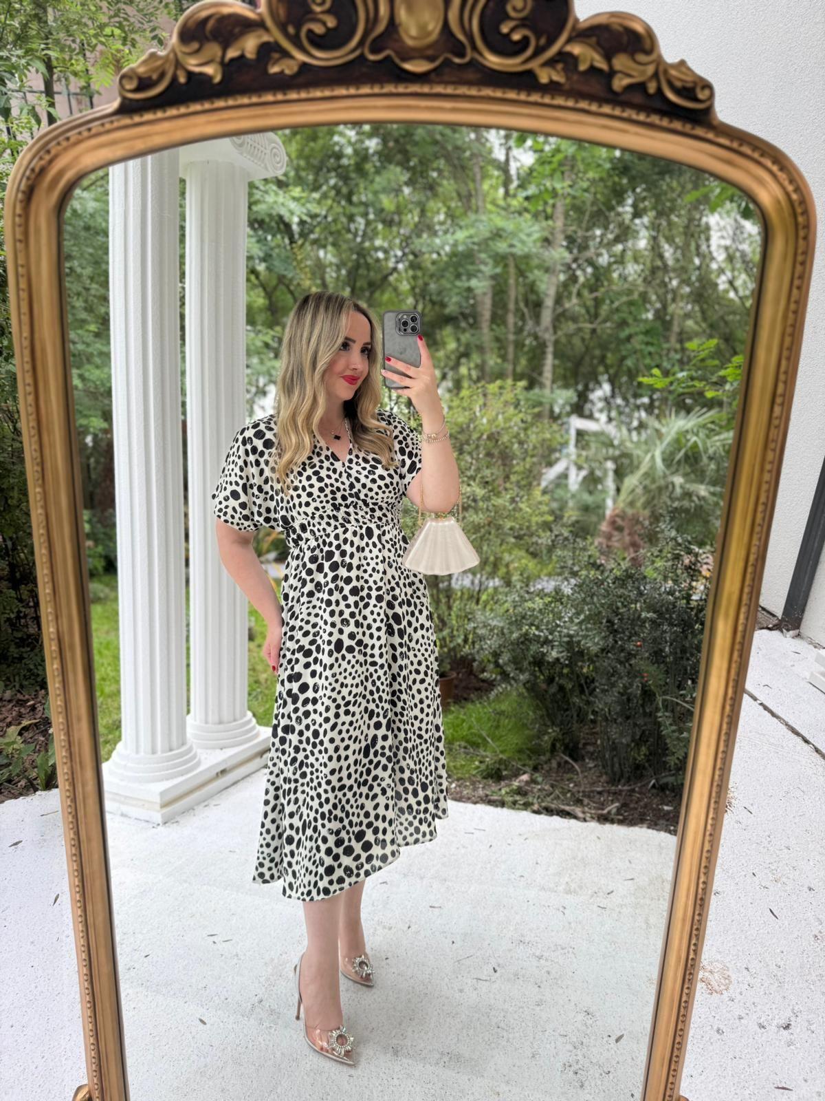 ORJ MARKA PUANTİYE SATEN ELBİSE