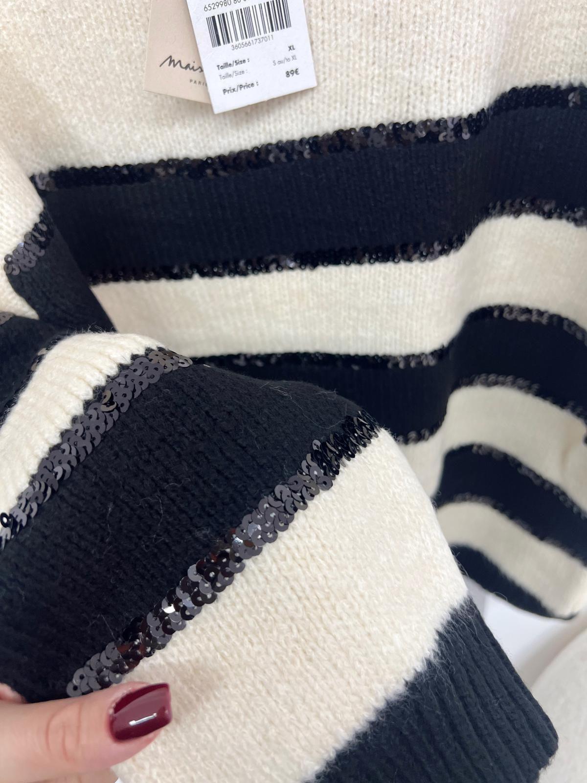 ORJ MARKA PULLU ÇİZGİLİ KAZAK