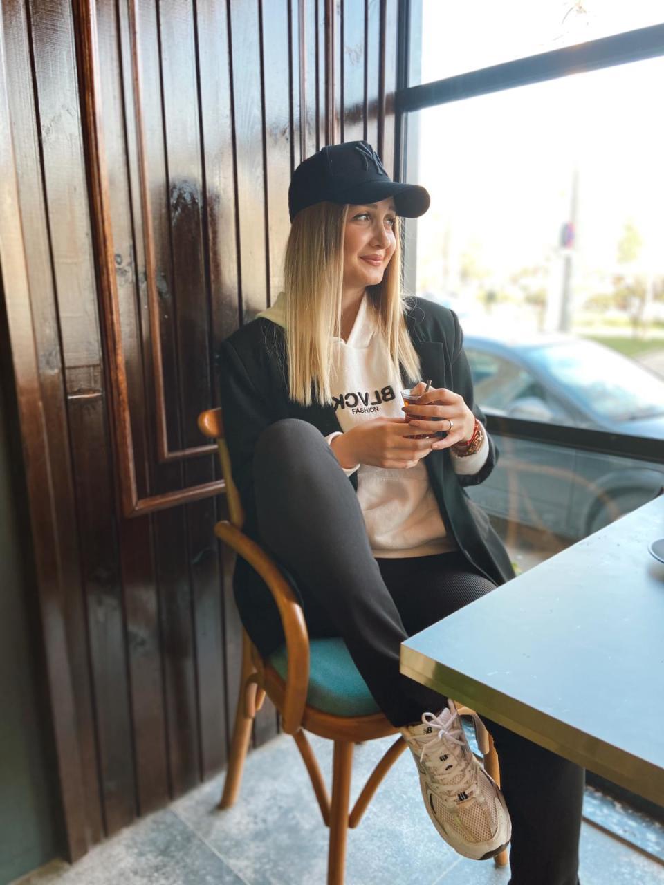 OVERSİZE MODEL YAZI DETAY BLAZER