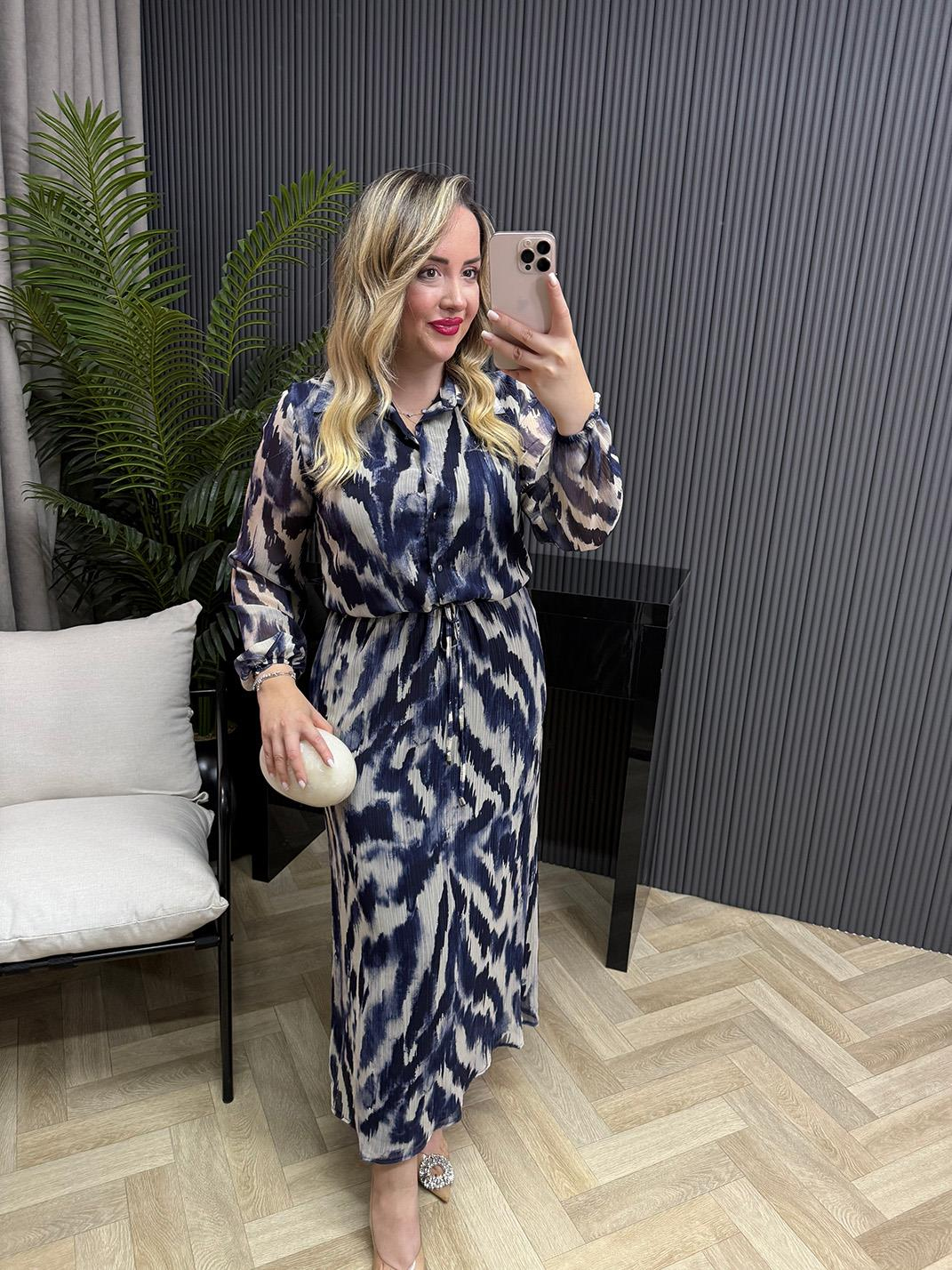 Özel Tasarım Zebra Belden Büzgülü Şifon Elbise Lacivert