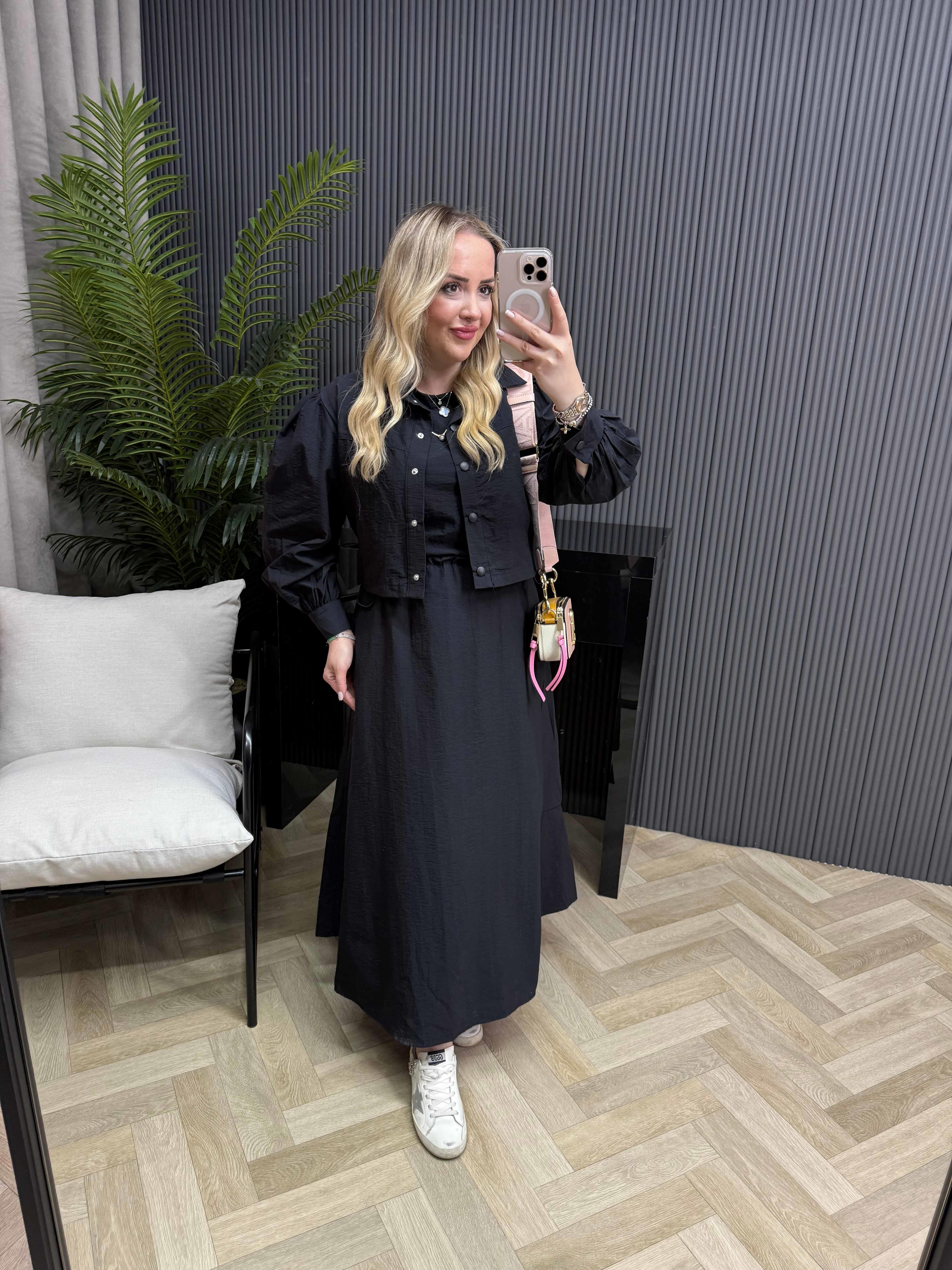 Palmiye Paraşüt Kumaş Ceketli Elbiseli Takım Siyah