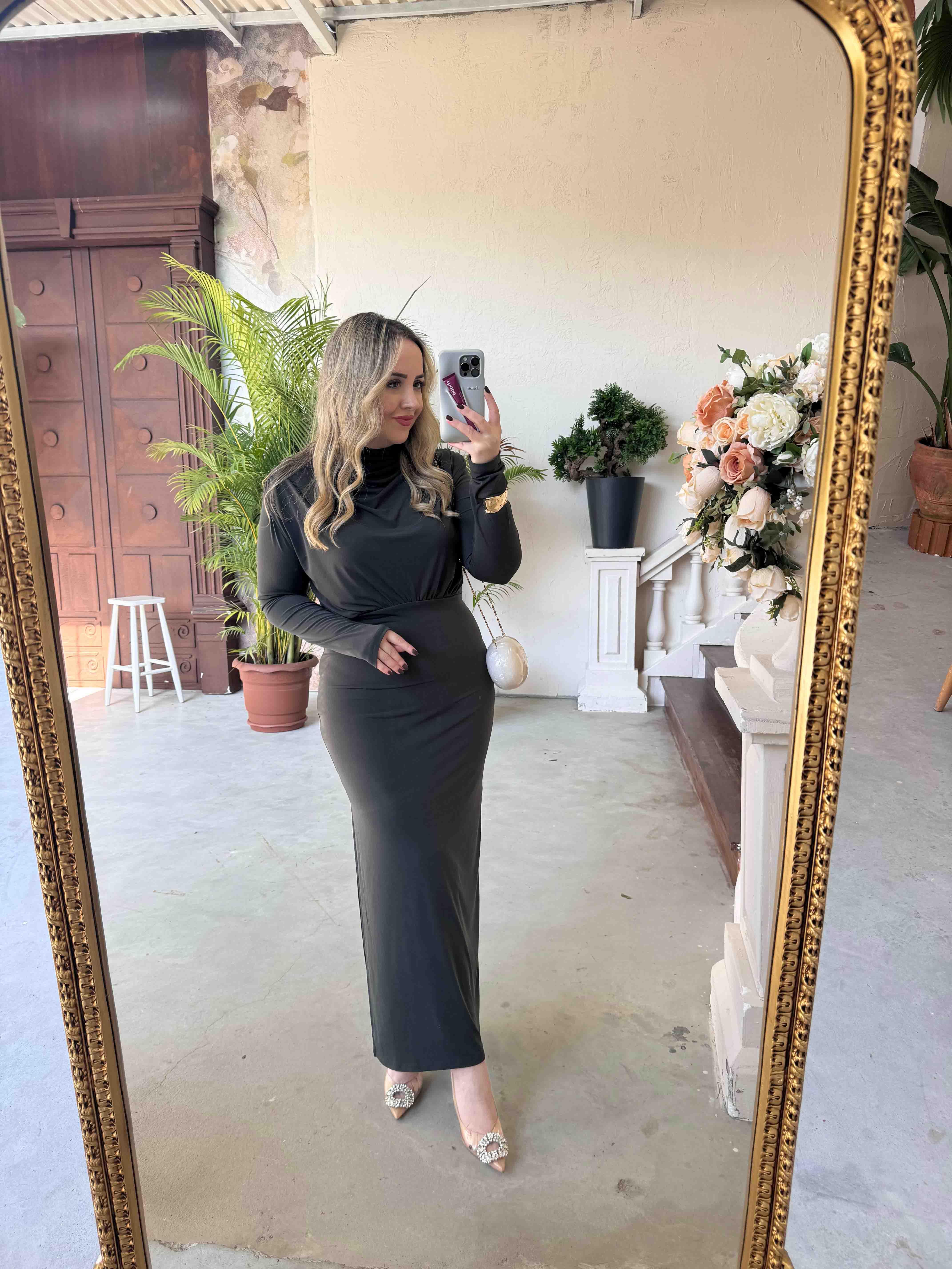 PAMELA VATKALI DEGAJE YAKA TASARIM ELBİSE HAKİ