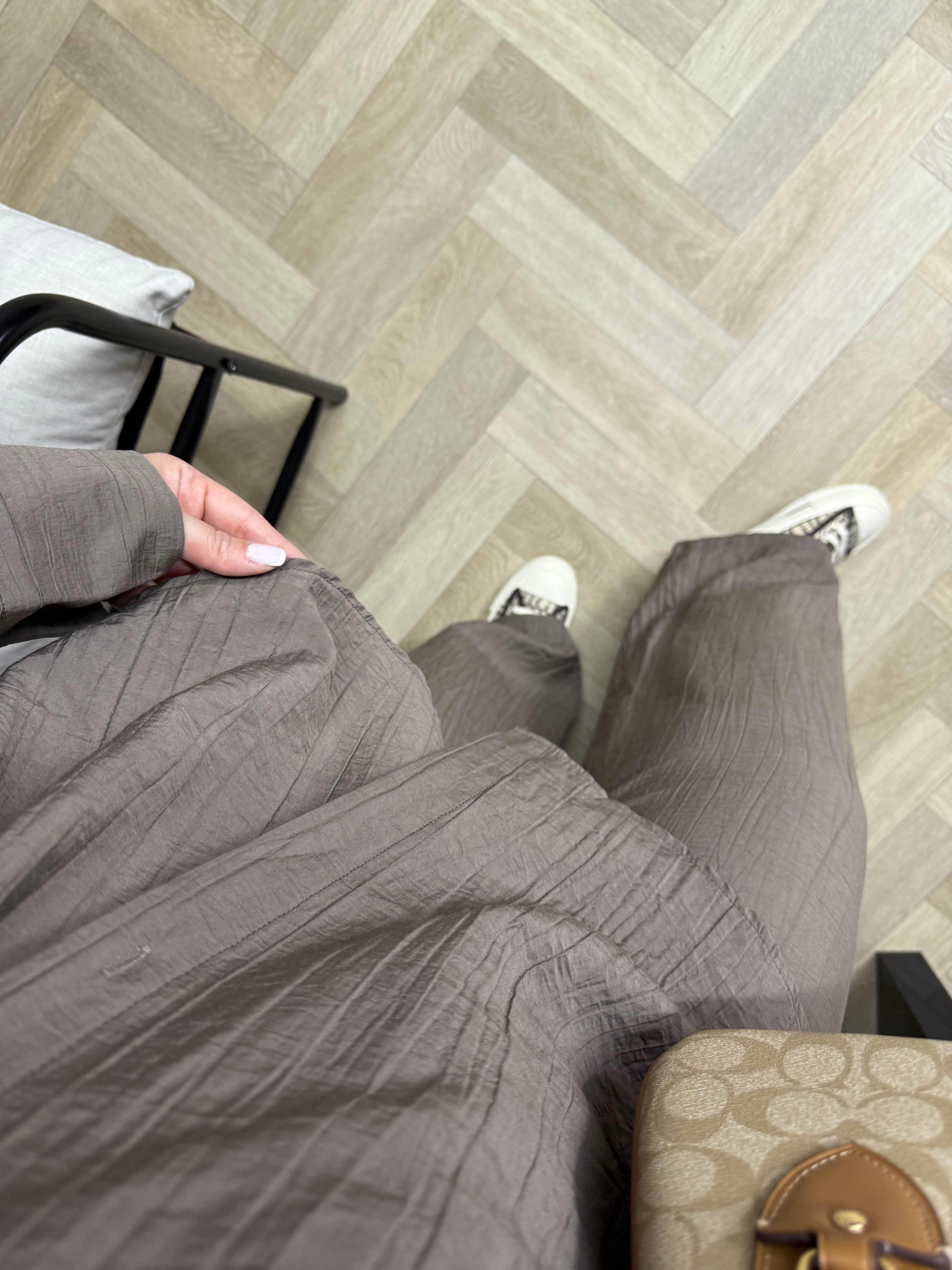 Perla İki Farklı Kullanımlı Tasarım Takım Duman