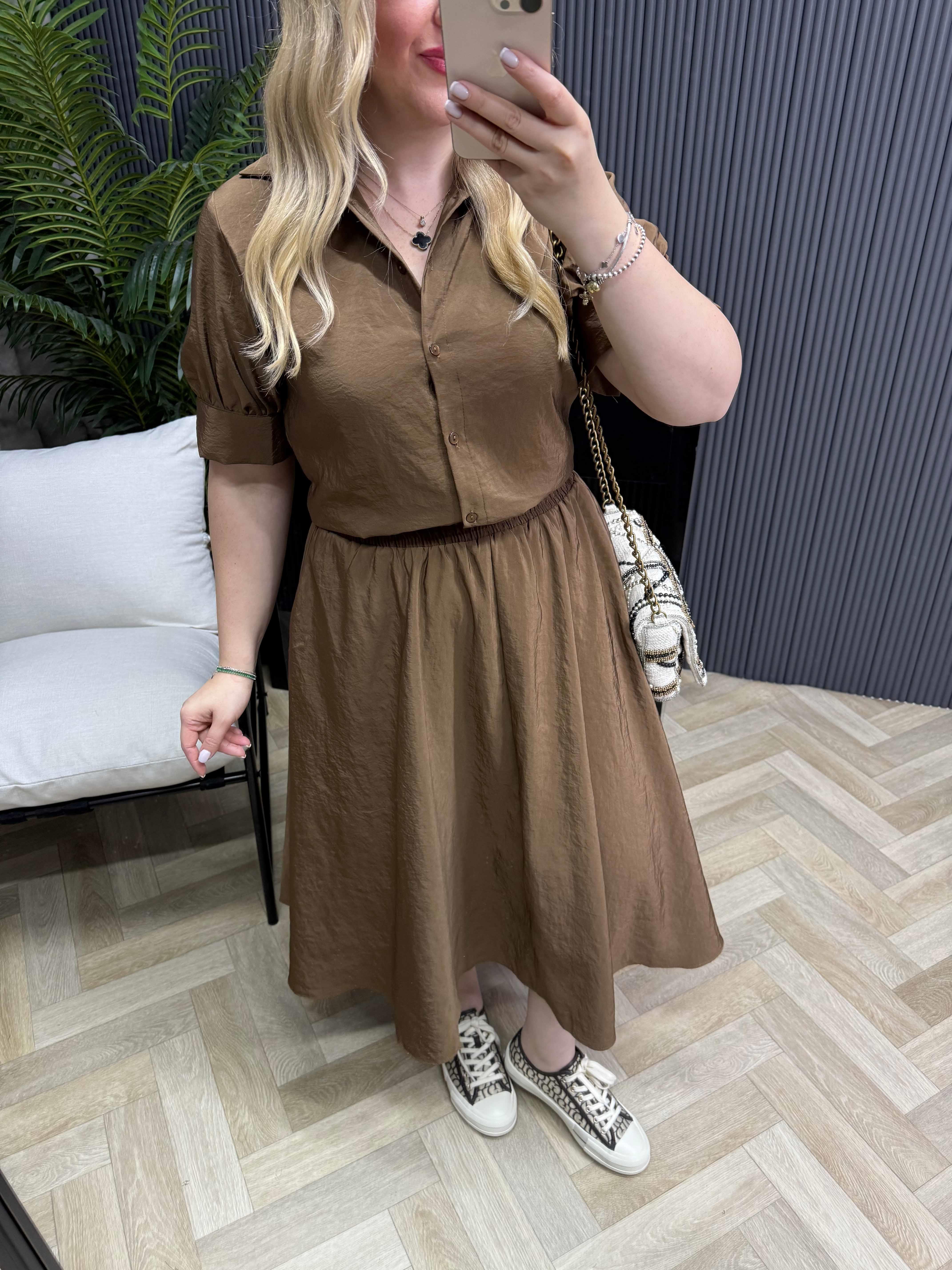 Polen Eteklı Gömlekli Takım Kahverengi