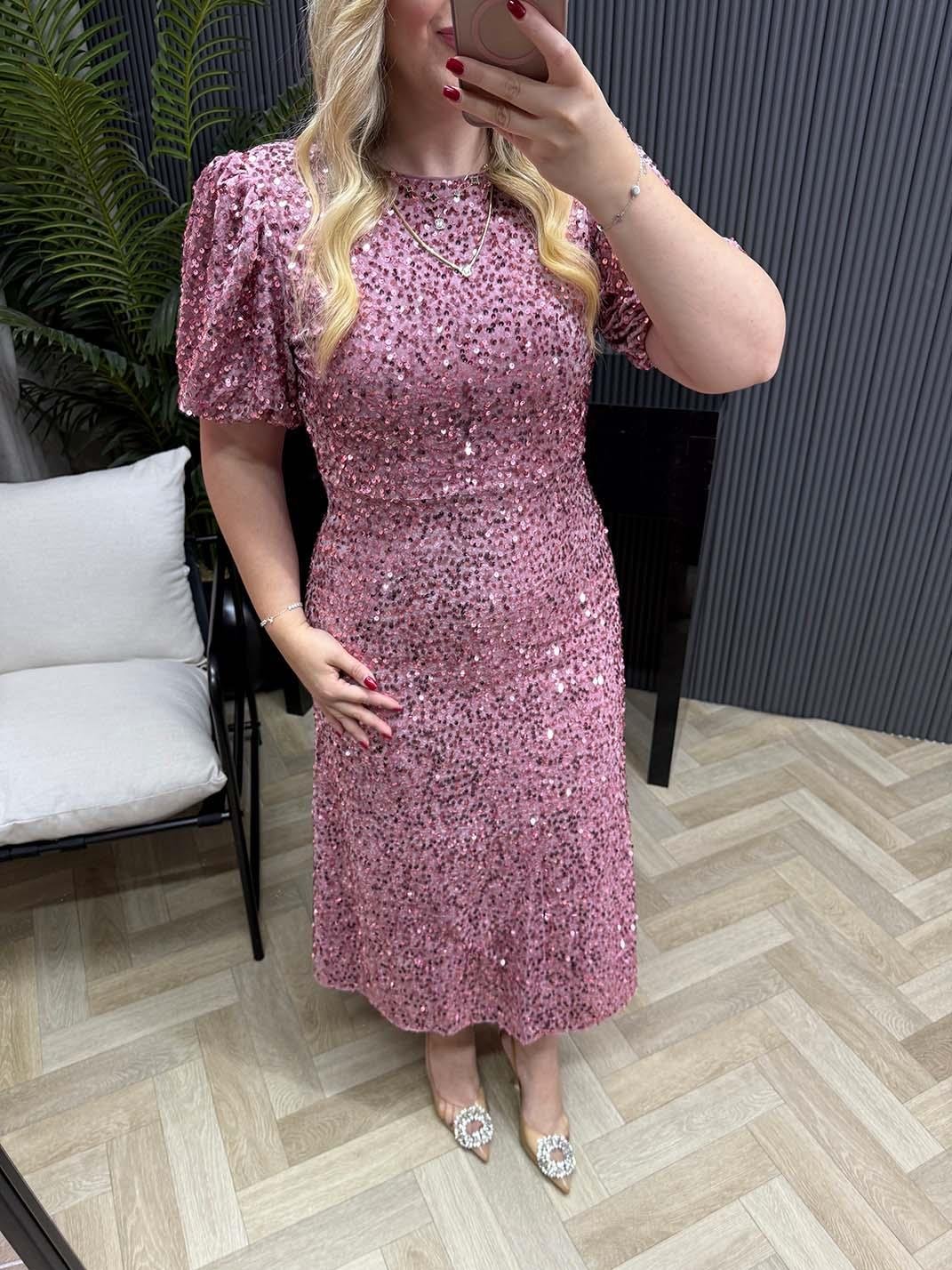 Sandra Payet Balon Kol Midi Tasarım Payet Elbise Pudra Pembe