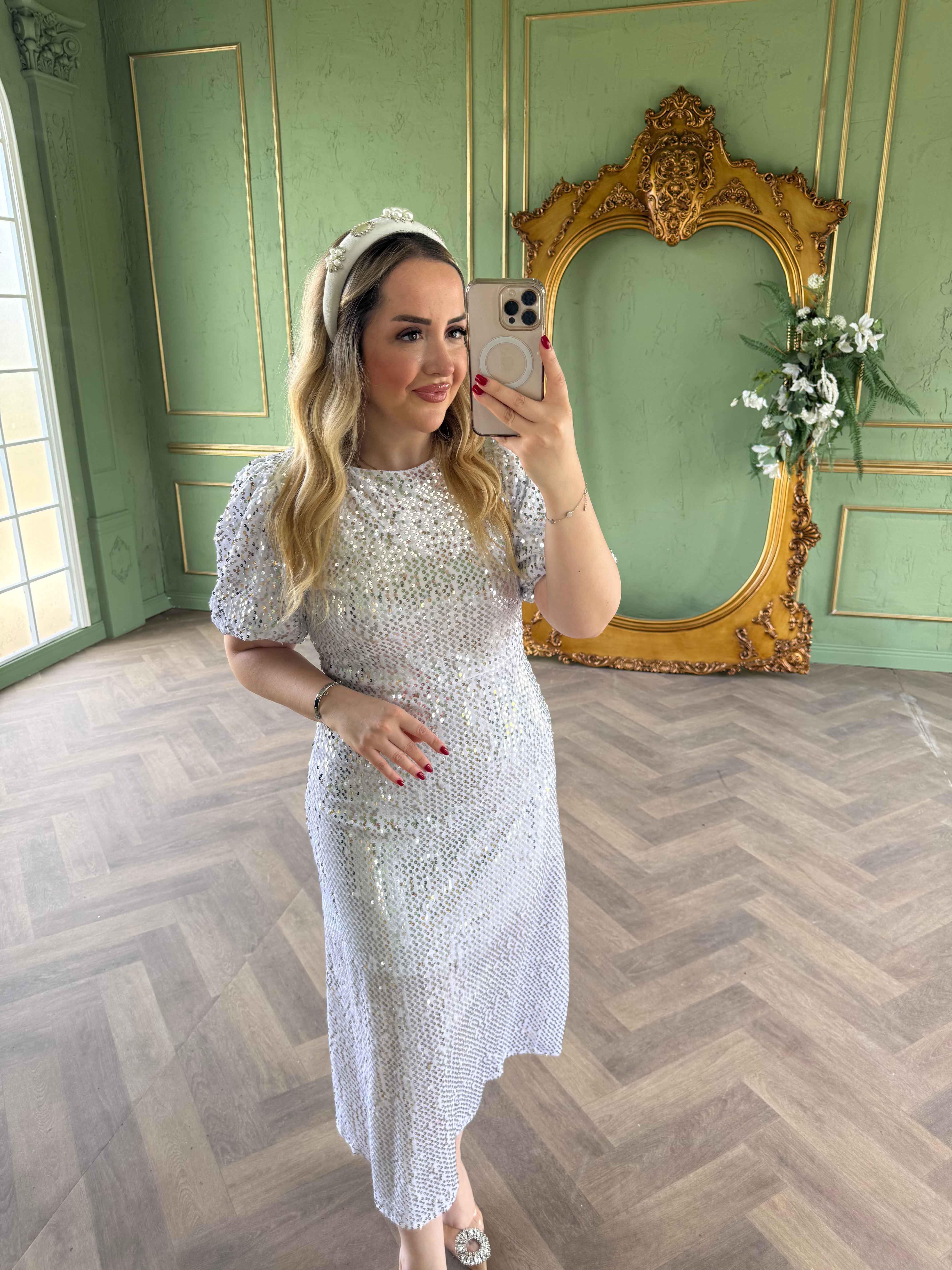 Sandra Payet Balon Kol Midi Tasarım Payet Elbise Beyaz