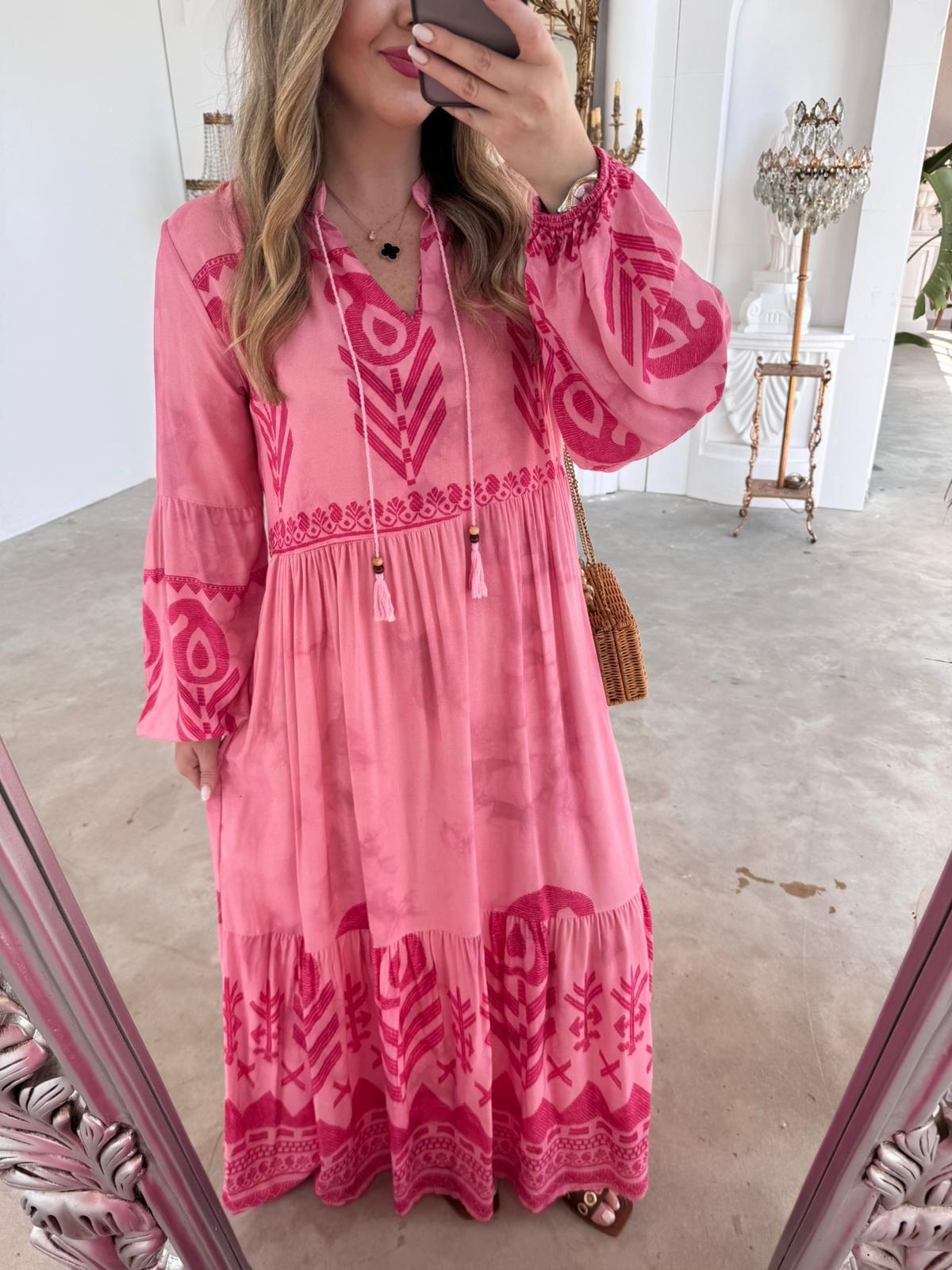 SEÇİL MODEL PEMBE DESENLİ ELBİSE