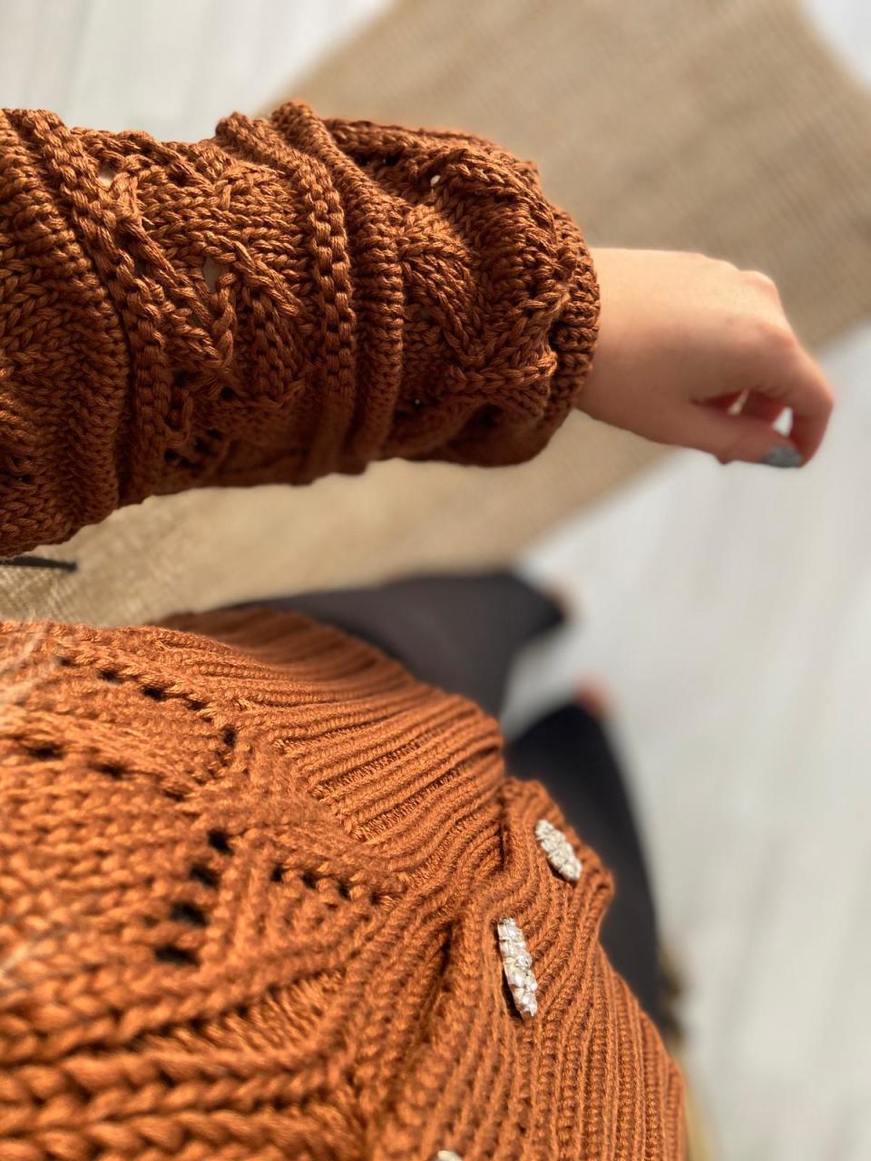 TAŞ DÜĞMELİ BALON KOL KİREMİT HIRKA