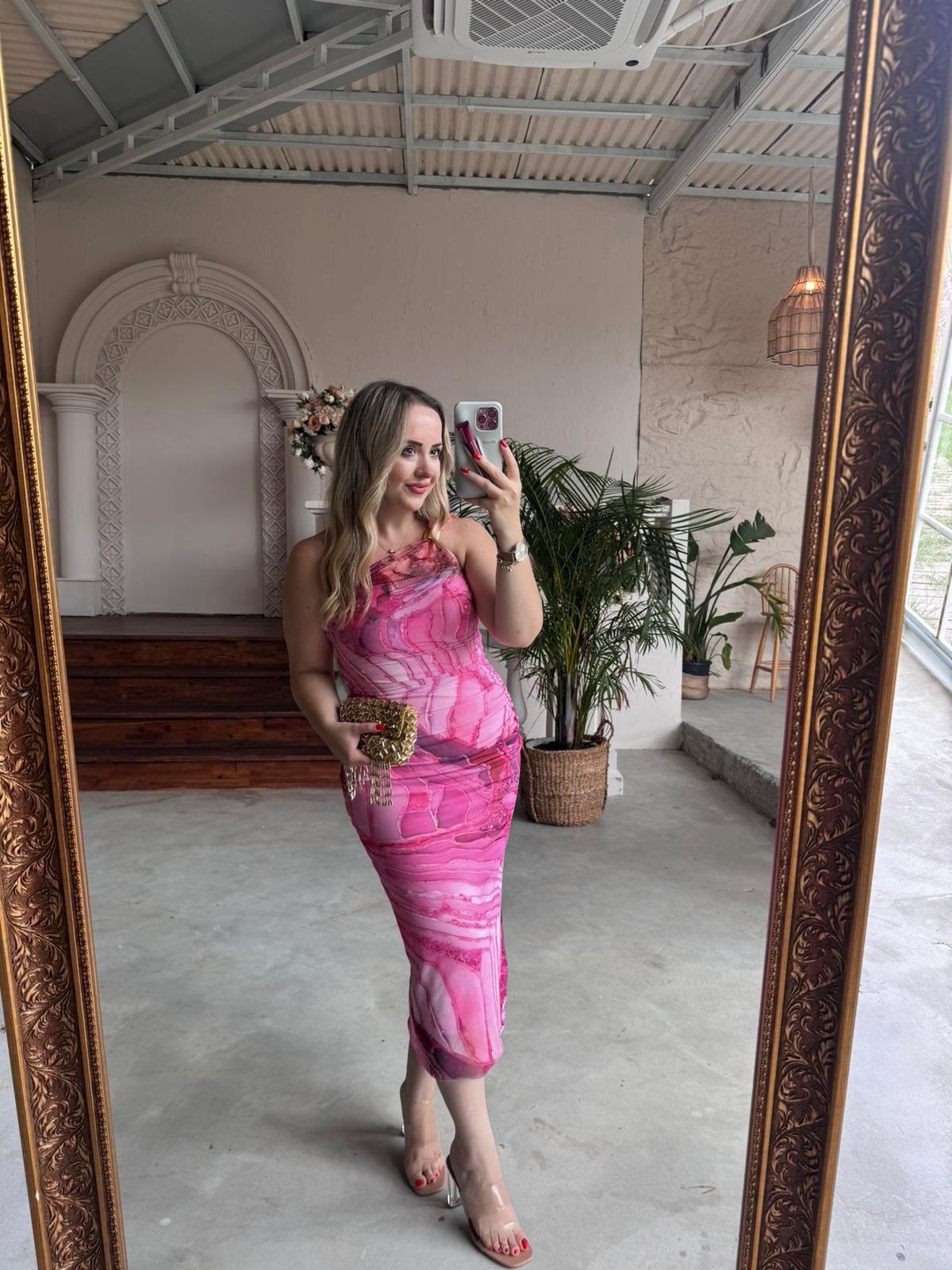 TEK OMUZLU GOLD DETAYLI TÜL ELBİSE PEMBE