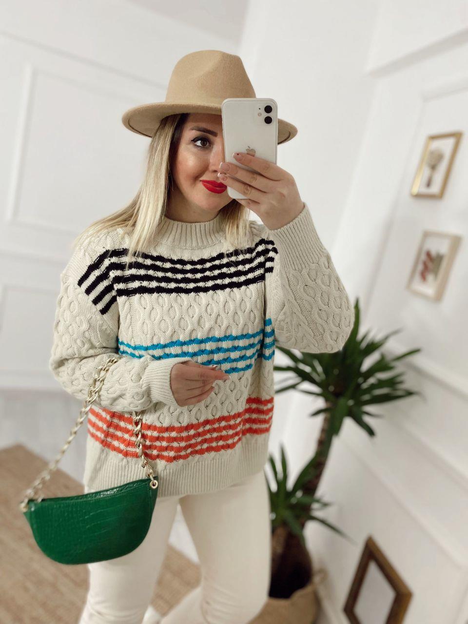 TWİST MODEL EKRU ÇİZGİ KAZAK