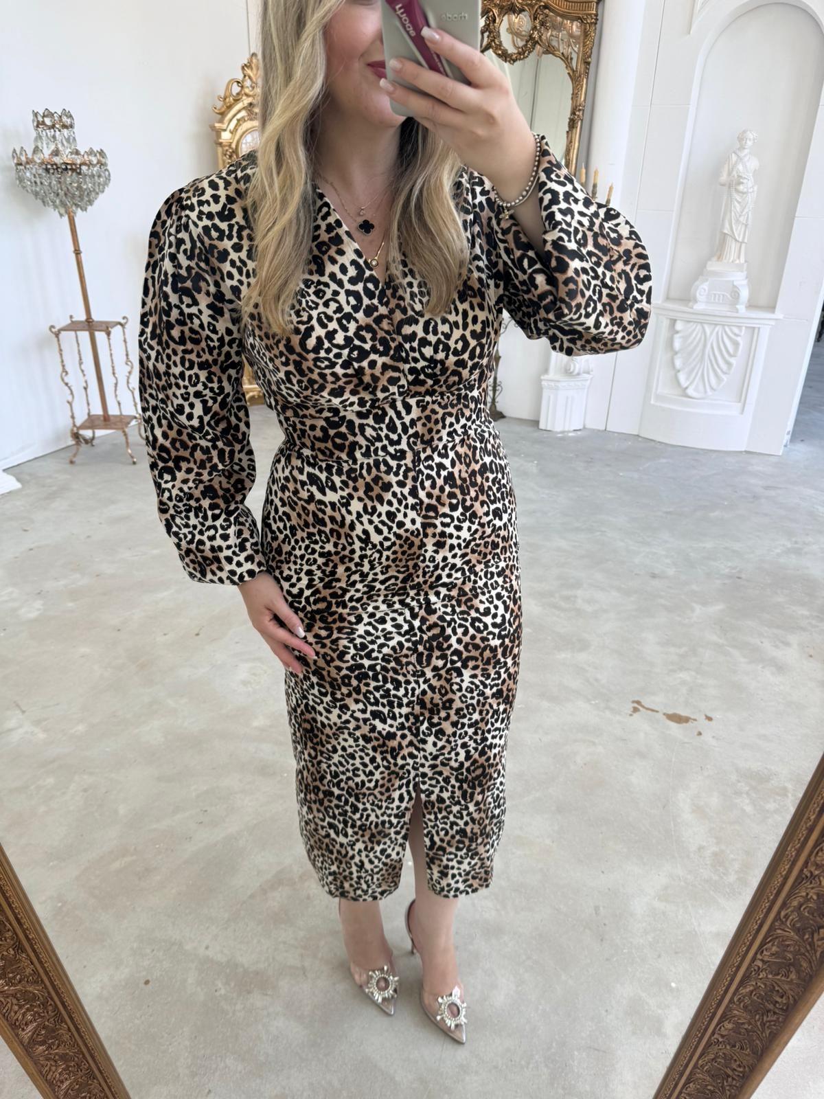 V YAKA LEOPAR SATEN ELBİSE