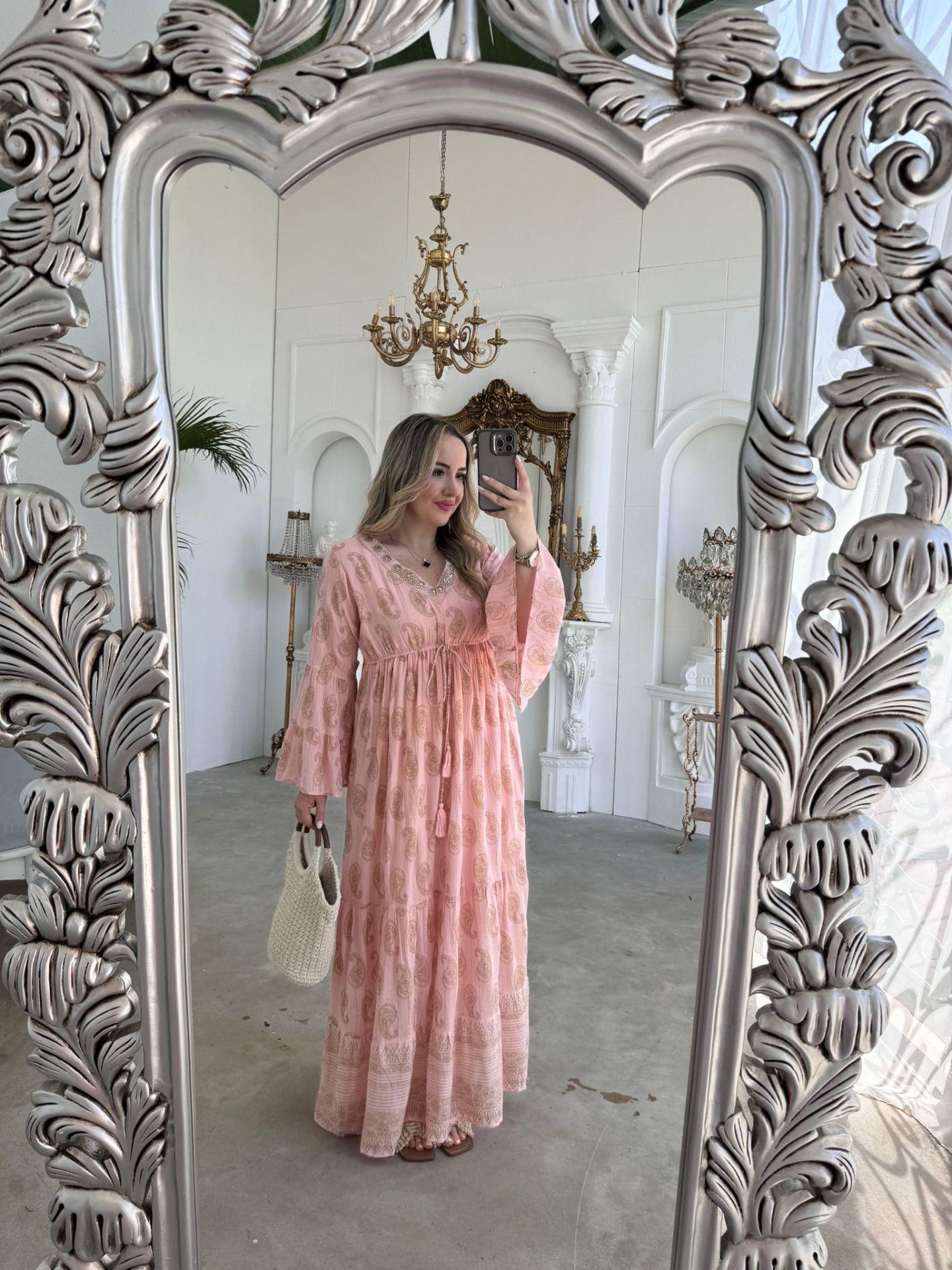 YAKA İŞLEME DETAYLI İSPANYOL KOL İTHAL ELBİSE PEMBE