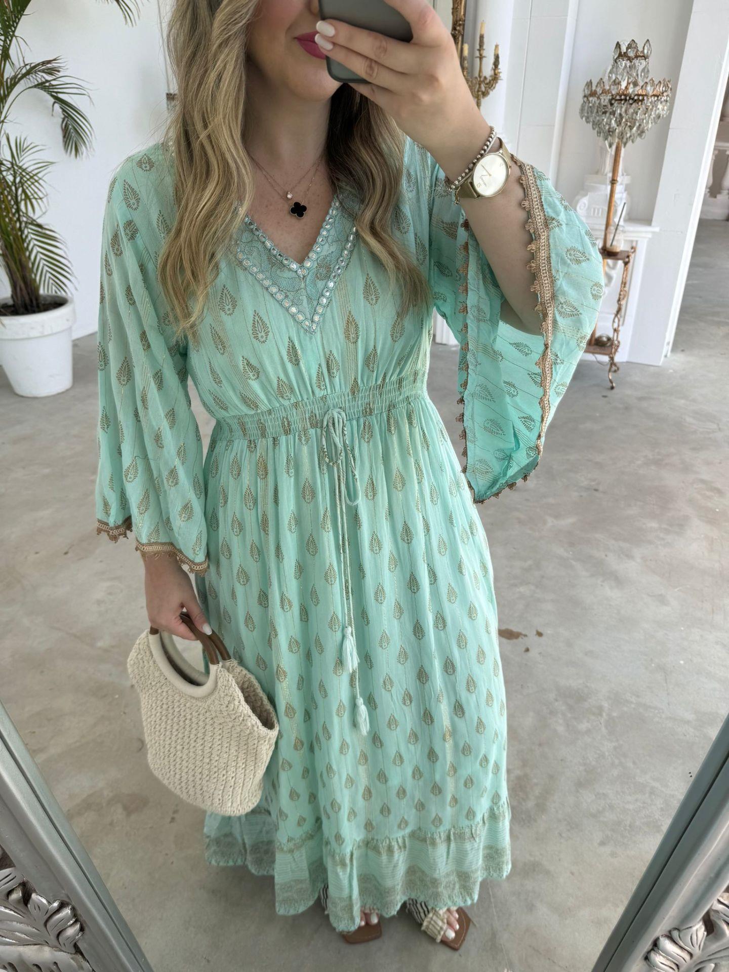 YAKA İŞLEME DETAYLI İSPANYOL KOL İTHAL ELBİSE MİNT YEŞİLİ