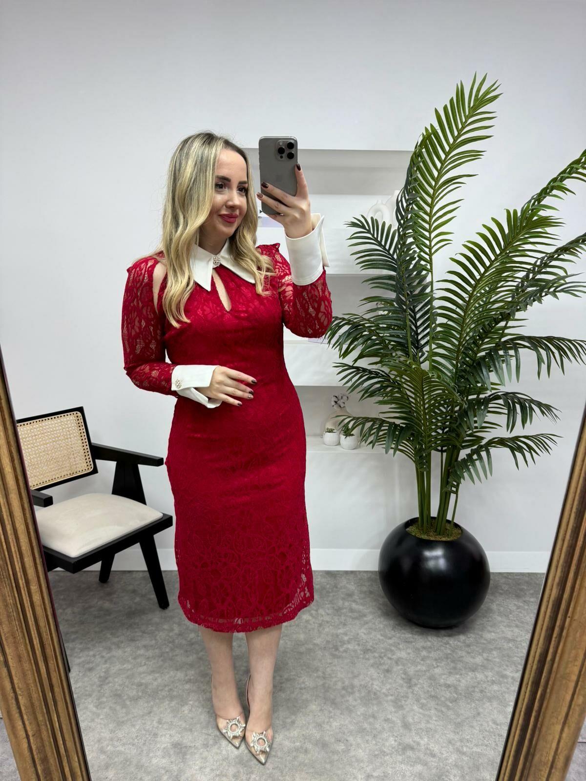 YAKA VE KOL DETAYLI TASARIM ELBİSE KIRMIZI