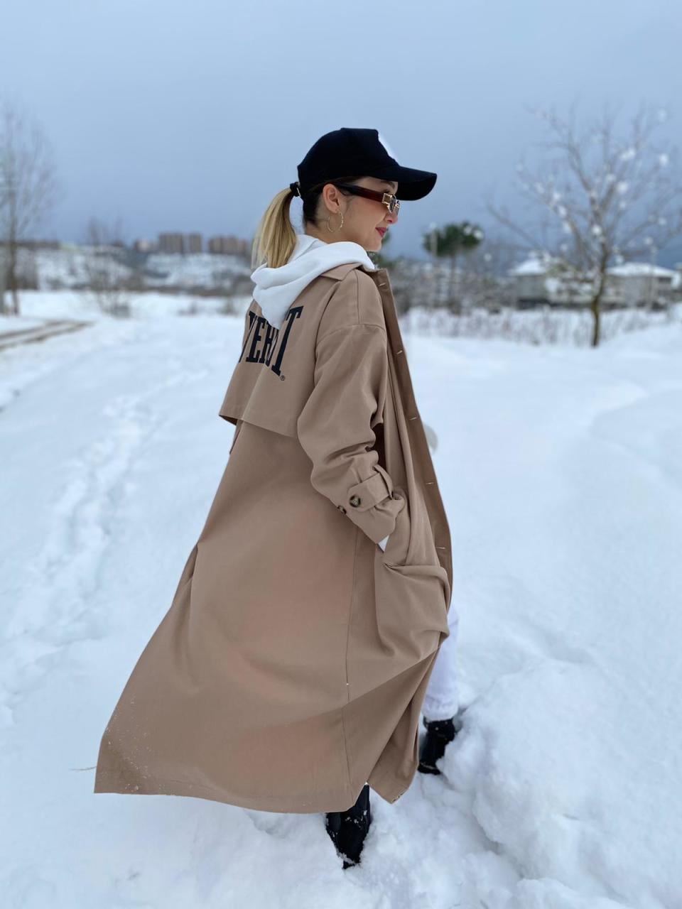 ZARA EVERLAST TRENÇKOT