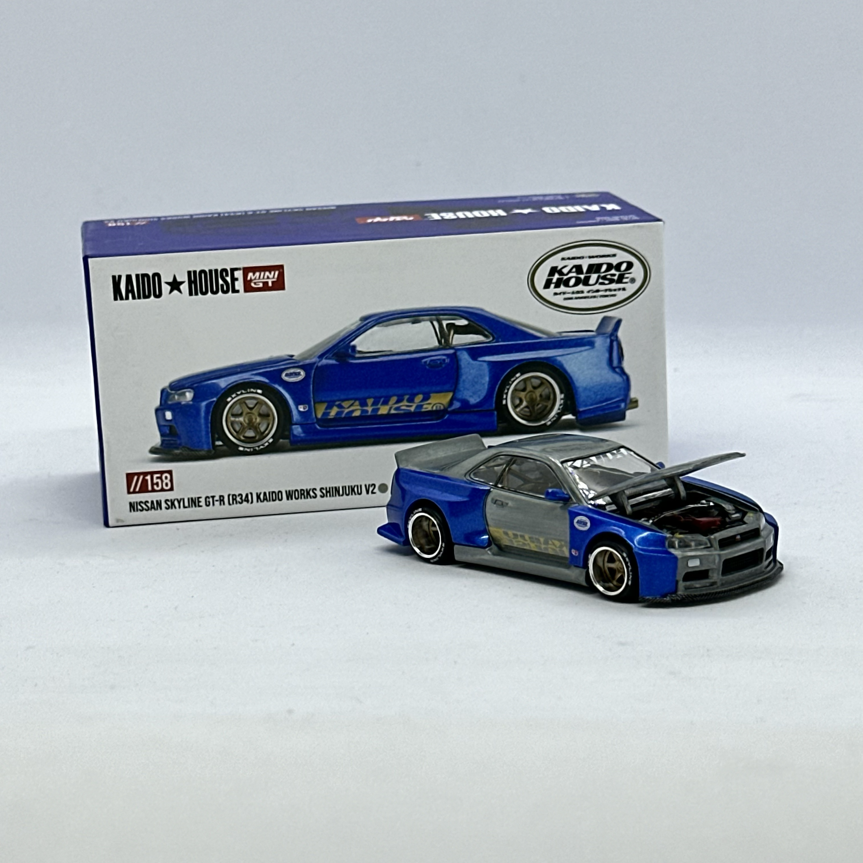CHASE - Mini GT 1/64 KaidoHouse (V2 Aero) SHINJUKU V2 KHMG158