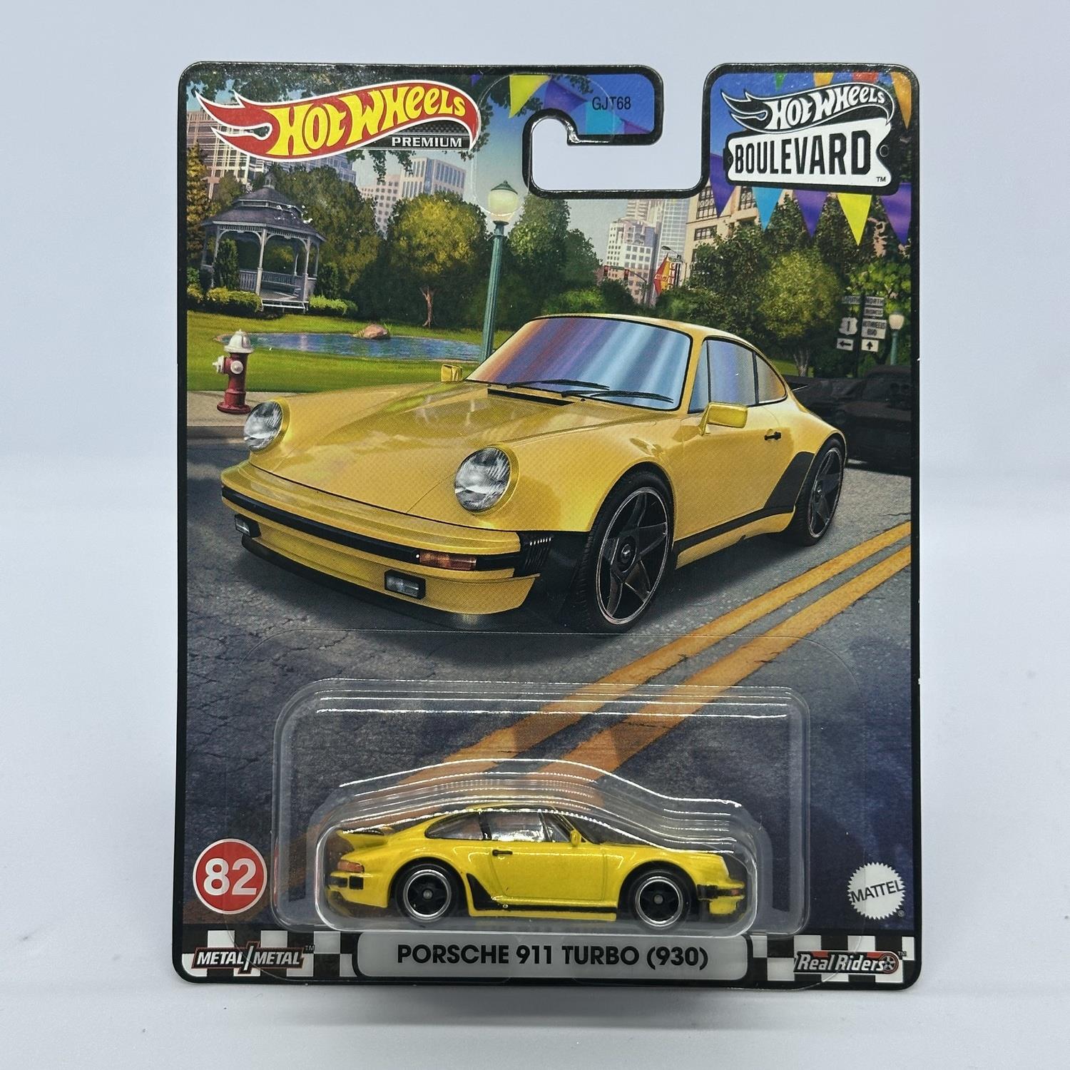 Hot Wheels Premium Boulevard No:82 - Porsche 911 Turbo (930)