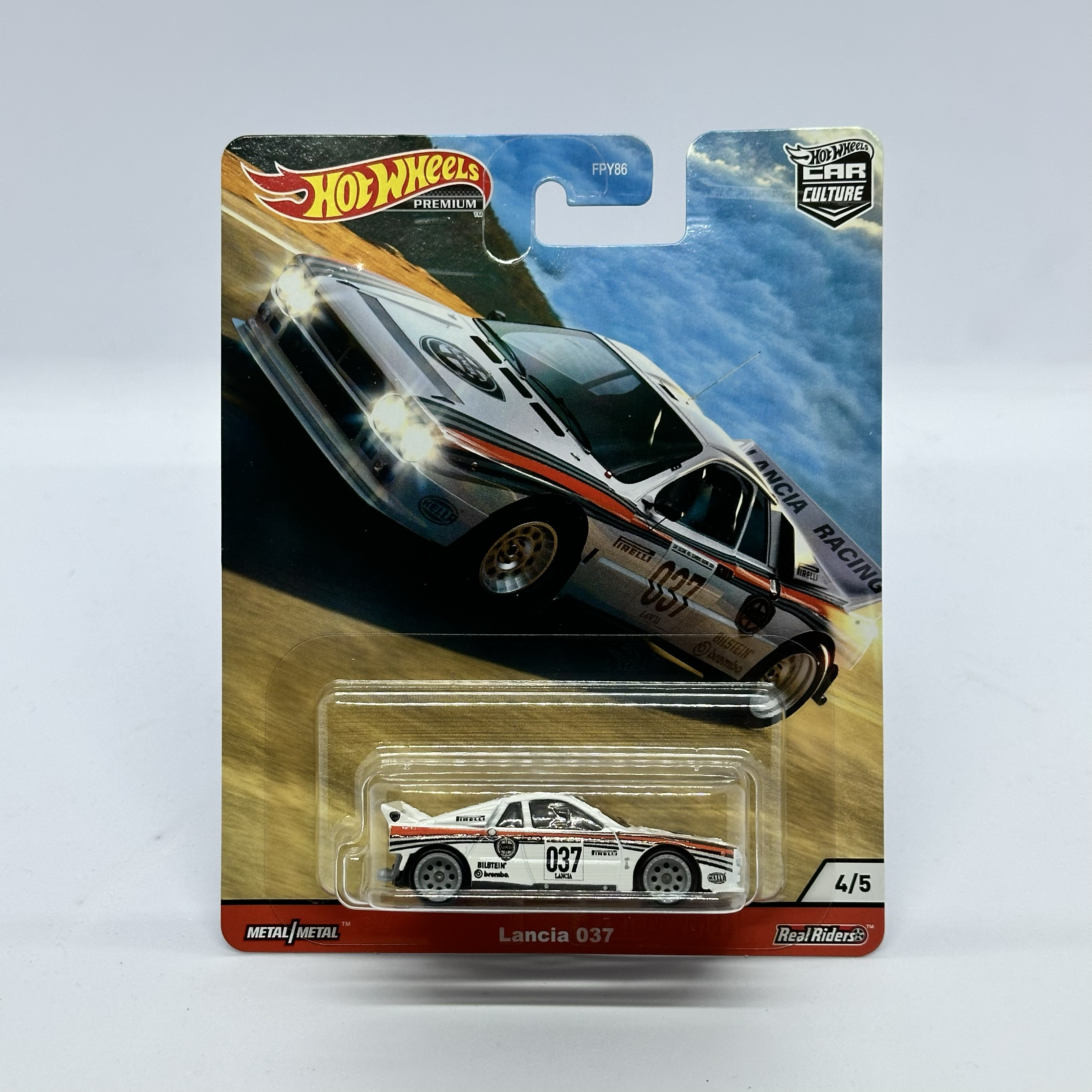Hot Wheels Premium Thrill Climbers - Lancia 037