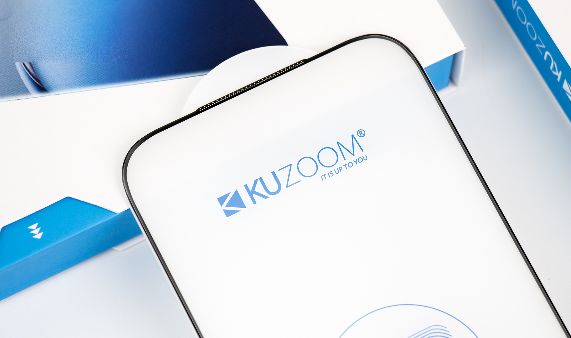 KUZOOM 3 D Curved iPhone 16 Pro Uyumlu Temperli Kavisli Cam Ekran Koruyucu
