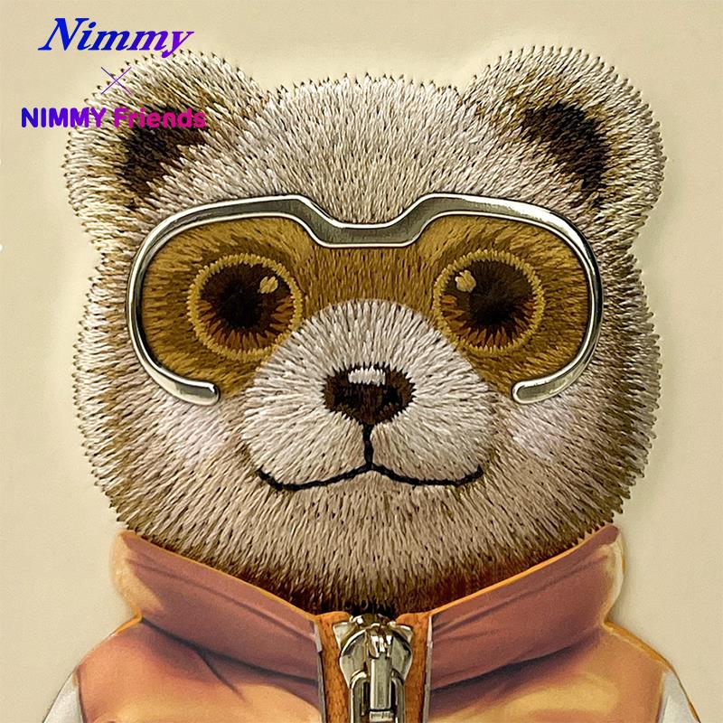 NIMMY iPhone 15 Pro Max 3D Gerçek Nakış İşlemeli Kabartmalı Gözlük Fermuar Mont Ayıcık Detaylı Cool Cute 2.0 Silikon Kılıf