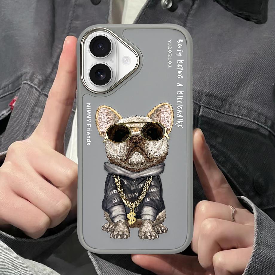 NIMMY iPhone 16 3D Gerçek Nakış İşleme Kabartmalı Köpek Zincir Gözlük Detaylı Cool Glasses Silikon Kılıf