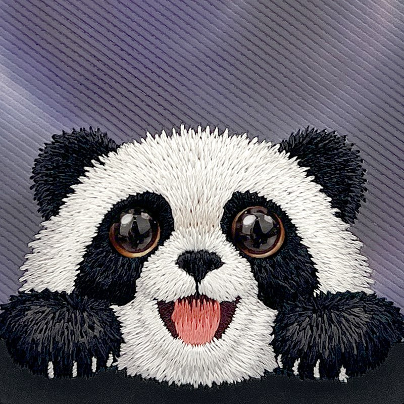 NIMMY iPhone 18 Pro Max Uyumlu Gerçek Nakış İşlemeli Panda Desenli Nimmy Telefon Kılıfı