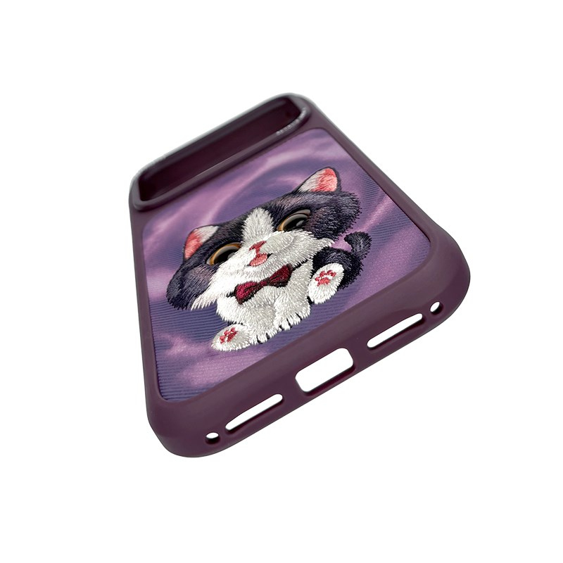 NIMMY iPhone 18 Pro Uyumlu Gerçek Kedi Nakış İşlemeli Nimmy Telefon Kılıfı N-XDY