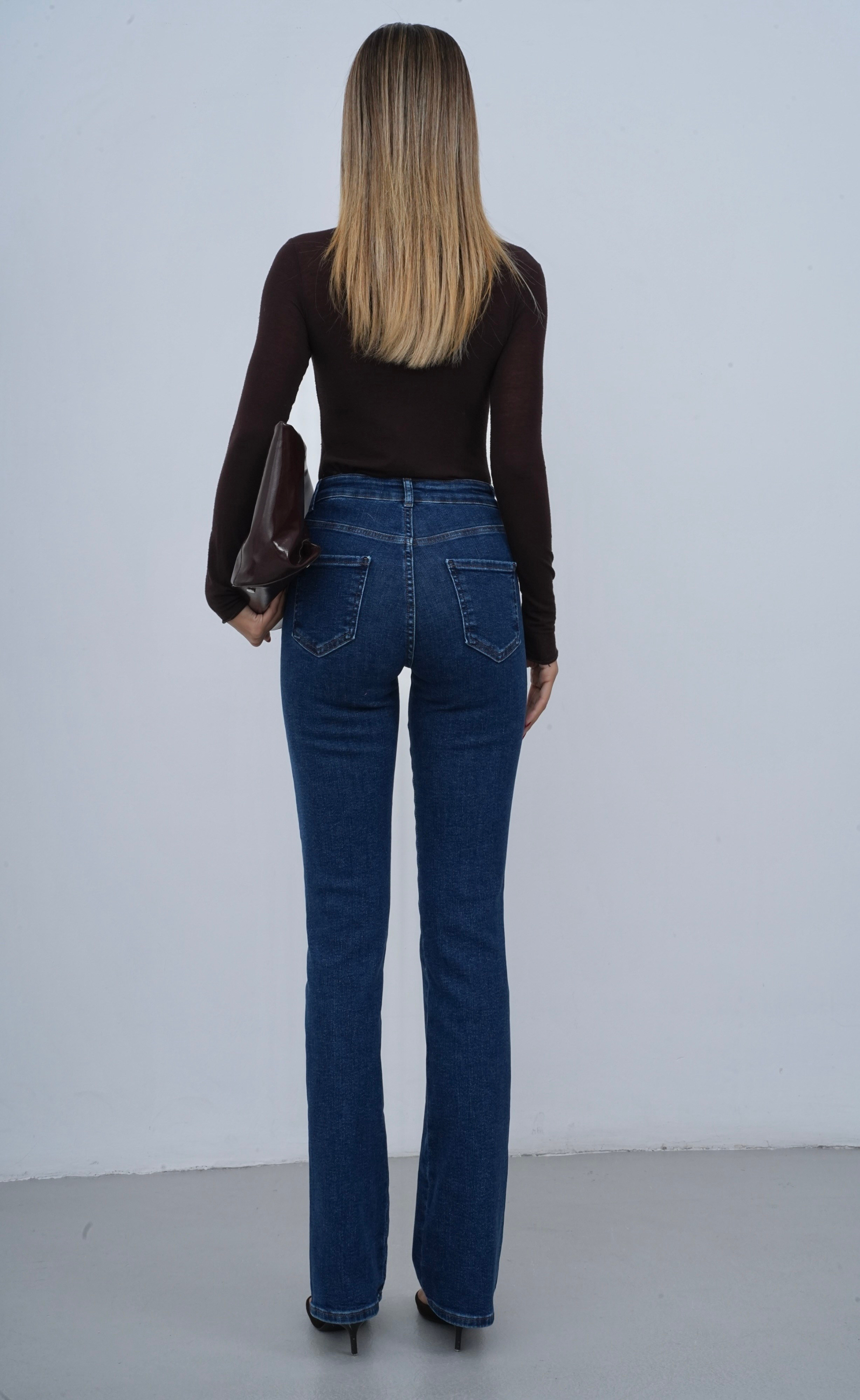 LACARINOYüksek Bel Önden Düğme Detaylı Fermuarlı Yarım Boru Paça Dark Blue Jean Pantolon