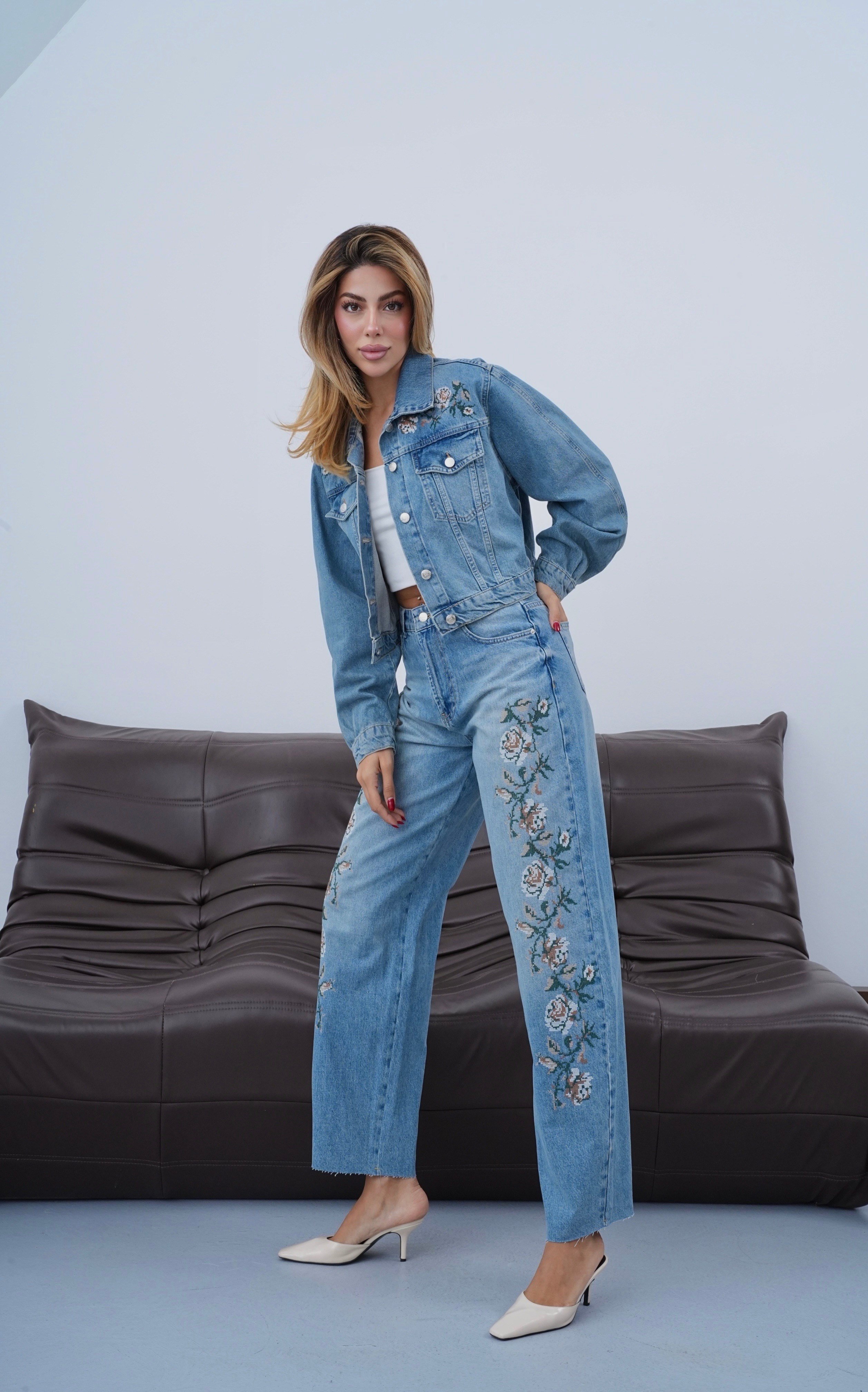 LACARINONakış İşleme Detaylı Bej Tint Jean Ceket