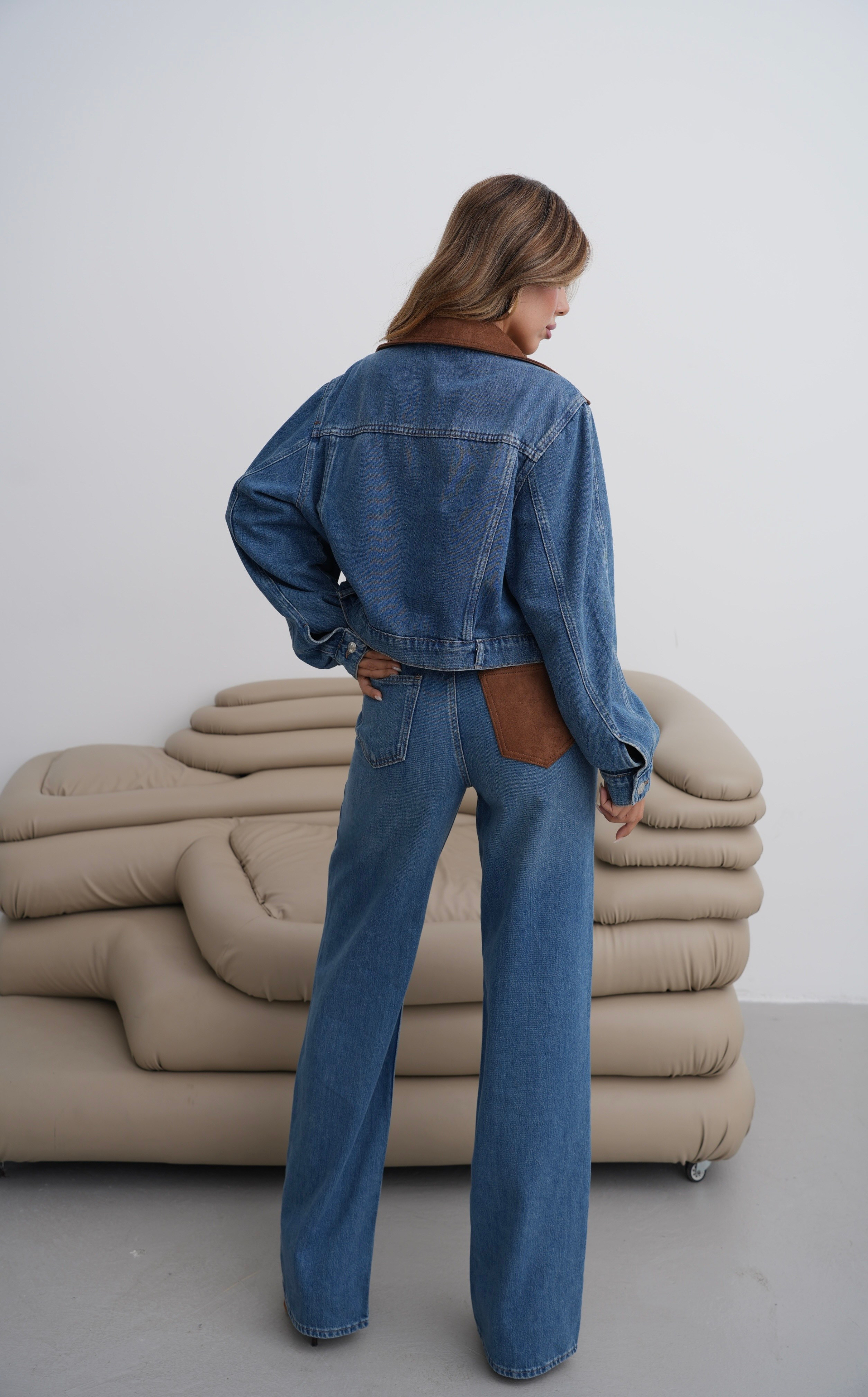 LACARINOYüksek Bel Arka Cep Süet Detaylı Wide Leg Kalıp Dark Blue Jean Pantolon