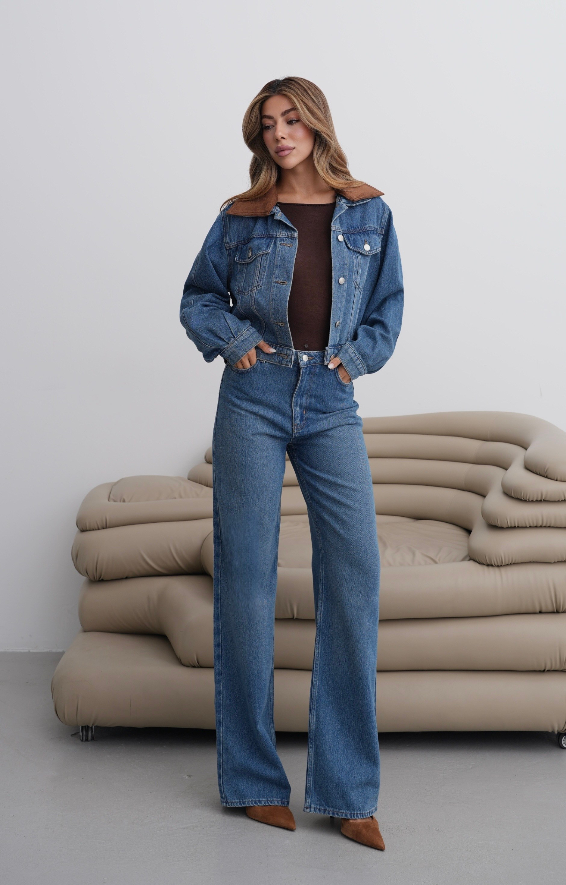 LACARINOYüksek Bel Arka Cep Süet Detaylı Wide Leg Kalıp Dark Blue Jean Pantolon